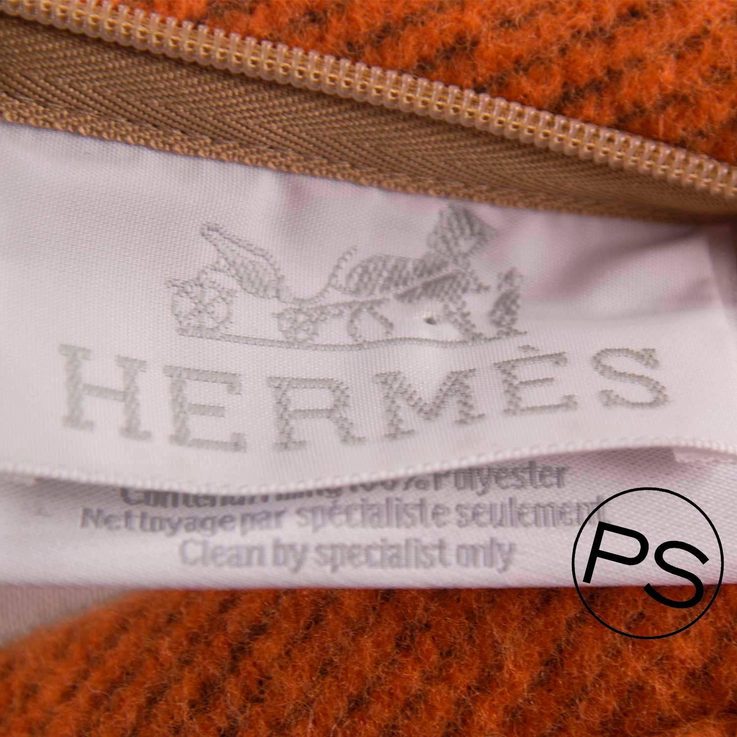 Hermes Cushion Avalon Beige Orange 2015. In New Condition In Miami, FL