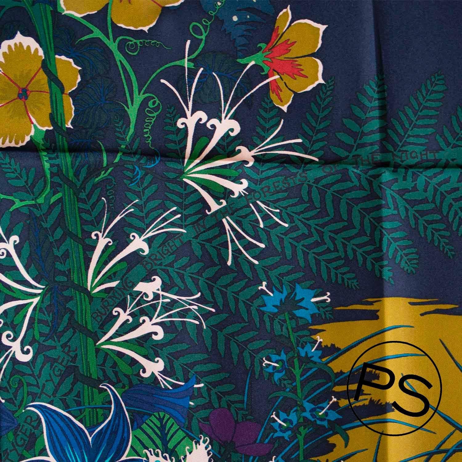 Hermes carre 100% Silk TYGER CARBON / GREY / TURQUOISE 2015.

Pre-owned and never used

100% Silk

Bought it in hermès store in 2015.

Size; 90cm

Color; CARBON / GREY / TURQUOISE

Model: Tyger.

-Original Invoice.

-Shipment and
