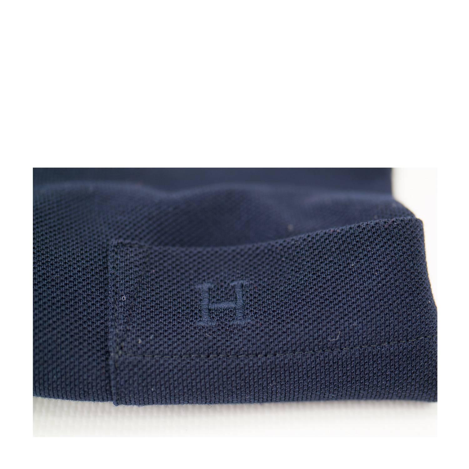 Hermes T-Shirt Ras du Cou Pique de Cotton Size M Color Marine 2016. In New Condition For Sale In Miami, FL