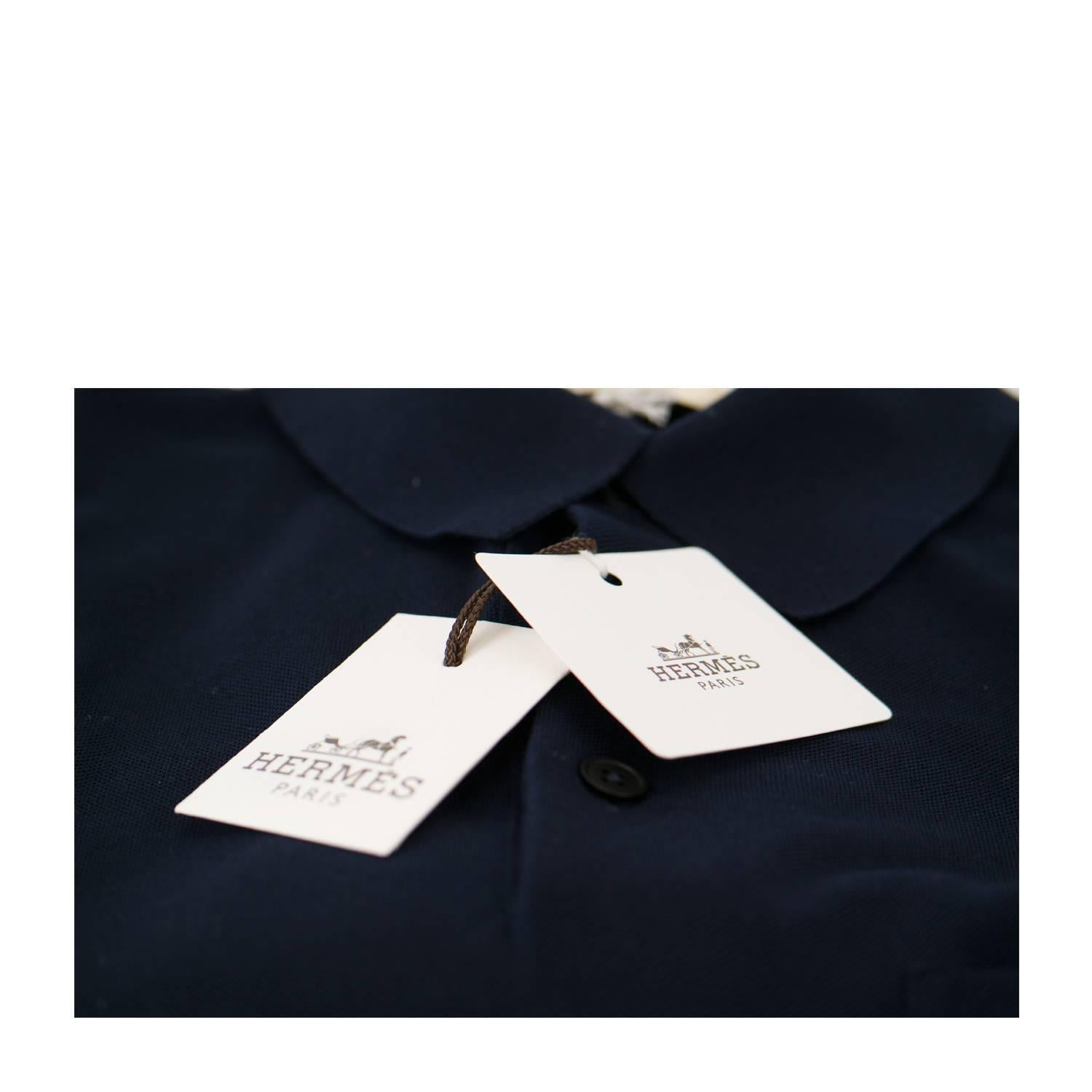 Hermes T-Shirt Ras du Cou Pique de Cotton Size M Color Marine 2016. For Sale 1