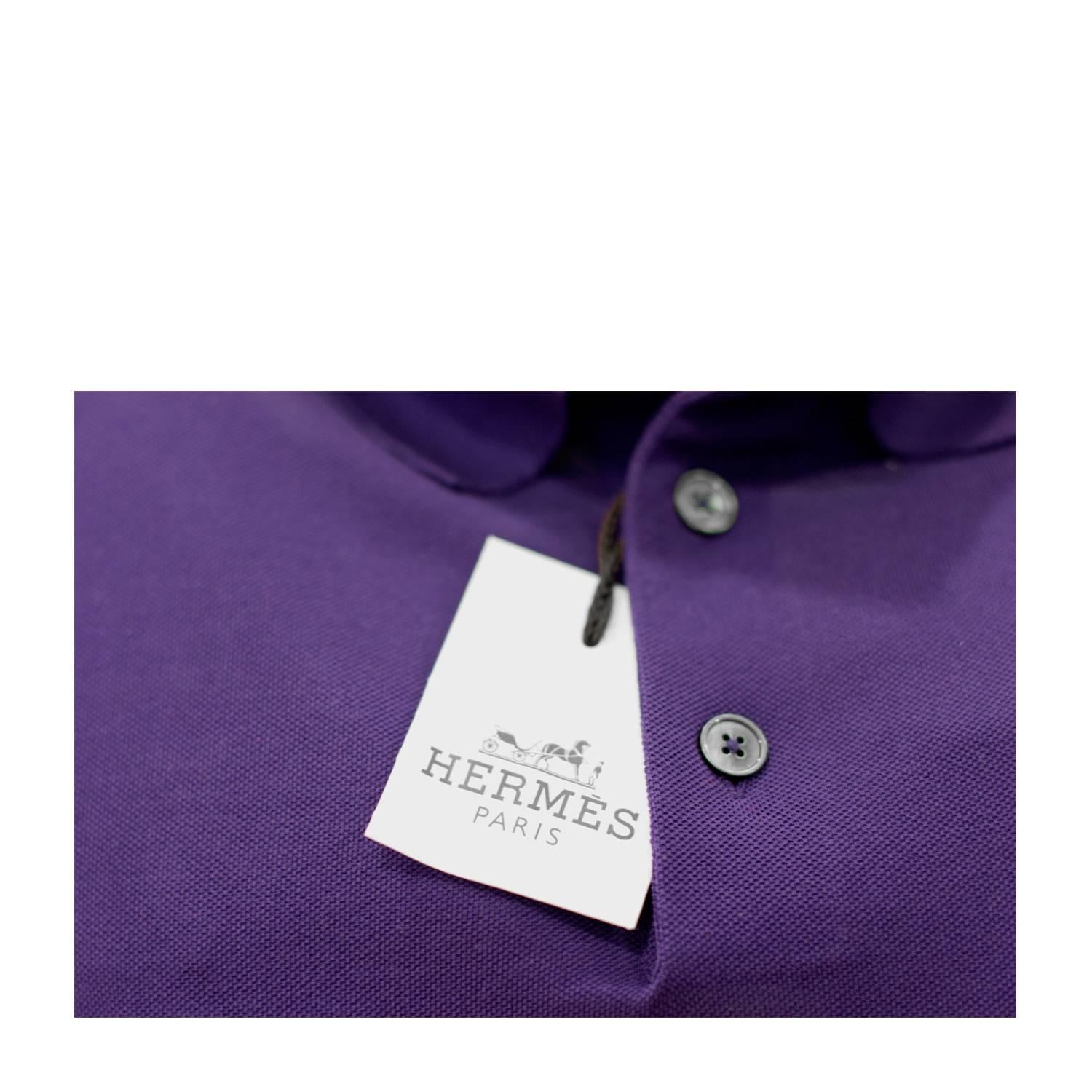 Hermes Polo Boutonne Pique de Coton Size L Color Myrtille 2016. In New Condition For Sale In Miami, FL