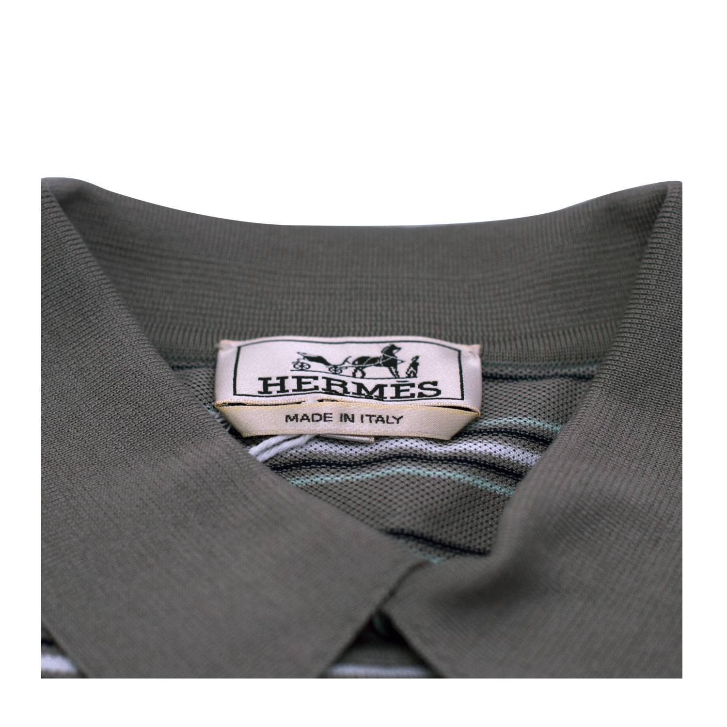 Men's Hermes Polo Manches Courtes Rayures en Pique Size XL 25 Color Etain 2016. For Sale