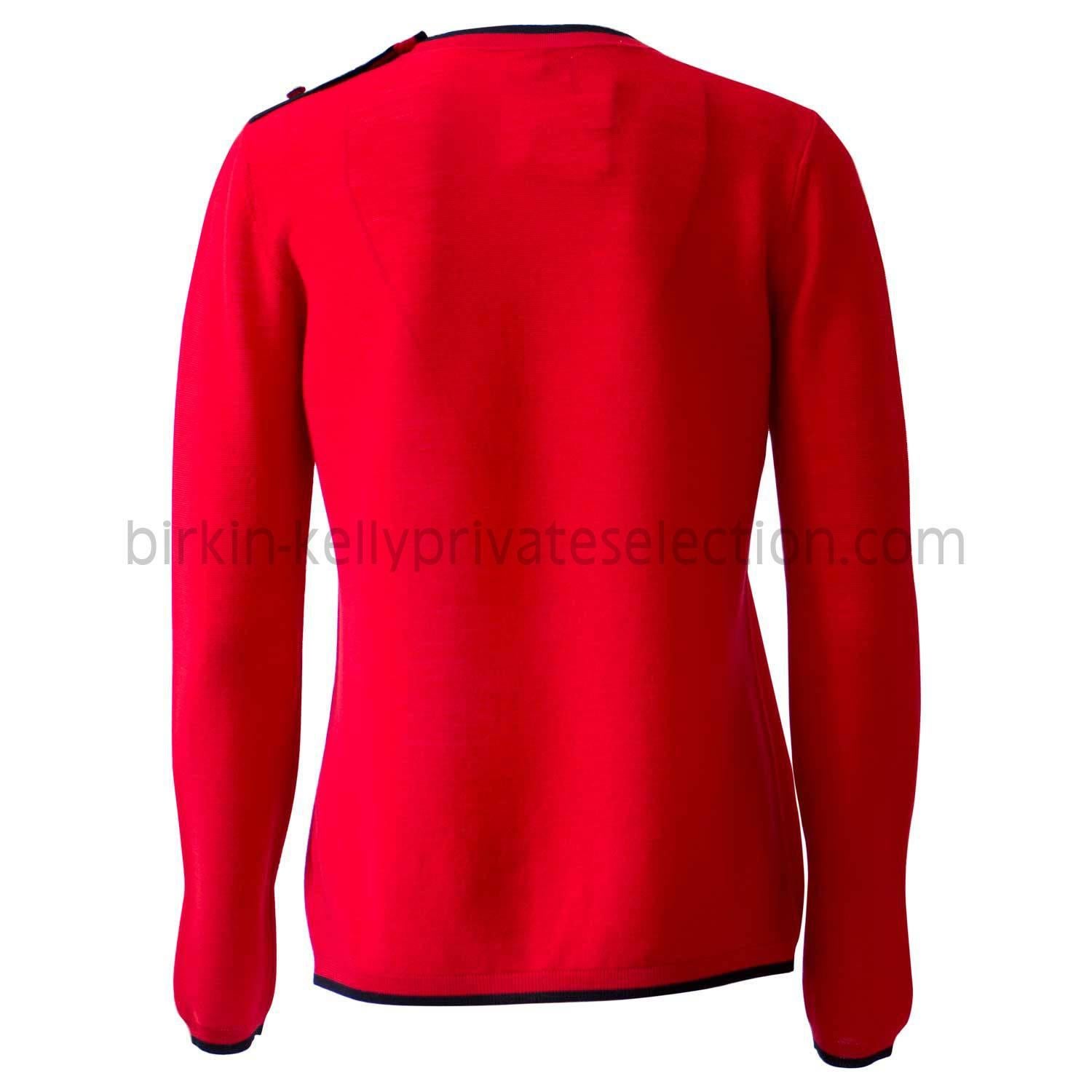 HERMES Sweater 38  JEUX DE POINTS MERINOS Red 2015

Pre-owned and never used.

Bought it in Hermes store in 2015.

Composition; 100% Cotton.

Size; 38.

Color;ROUGE PIMENT.

Model; JEUX DE POINTS MERINOS.

Details:
*Protective felt