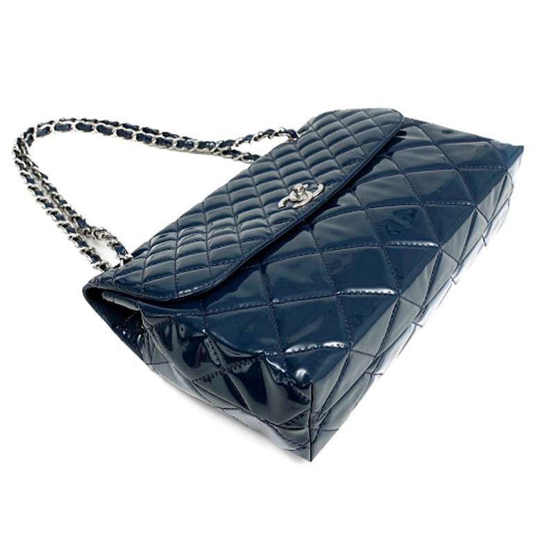 Women's Chanel Classic Flap Bag