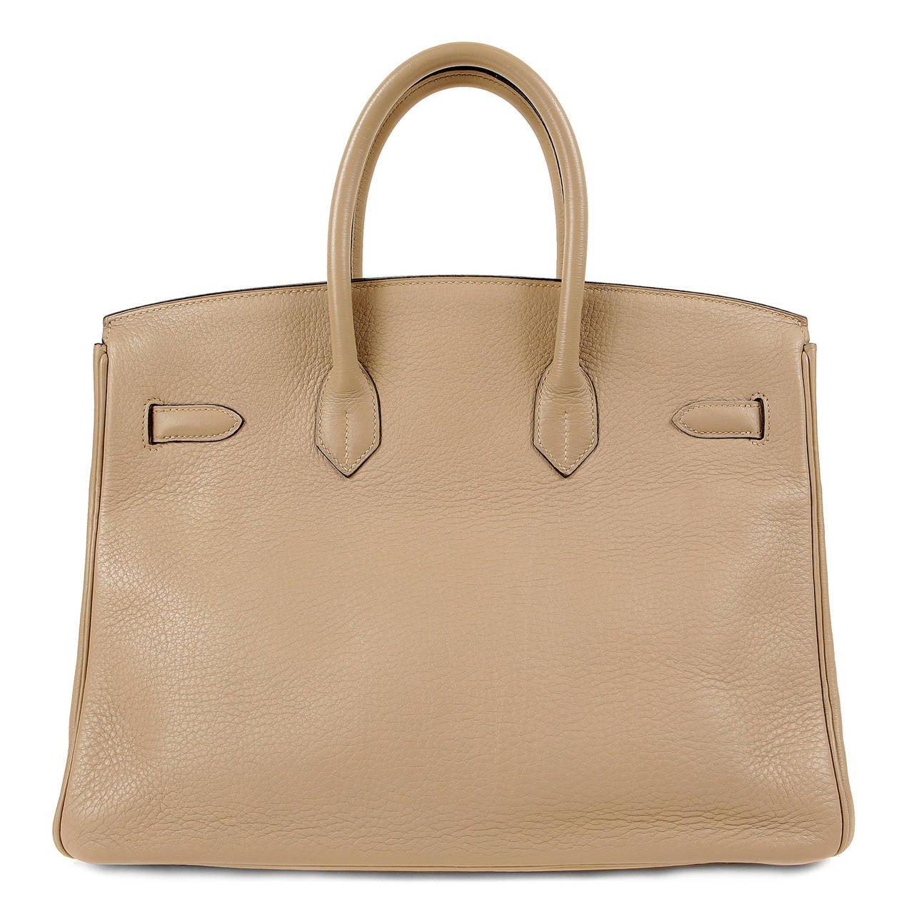 Hermès Etoupe Clemence 35 cm Birkin is in better than excellent condition.  Hermès bags are considered the ultimate luxury item the world over.  Hand stitched by skilled craftsmen, wait lists of a year or more are commonplace.  This particular