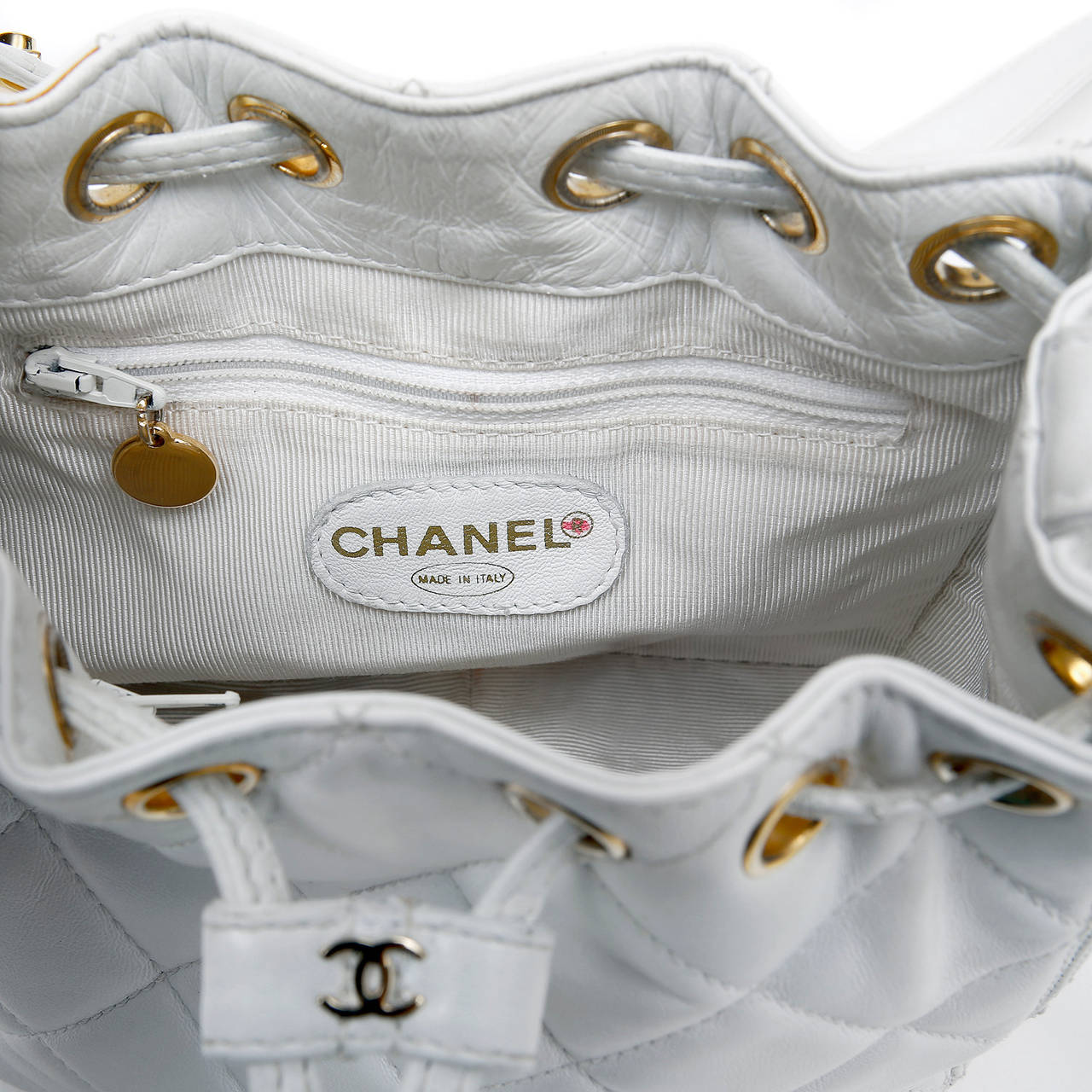 Chanel White Lambskin Small Bucket Bag 3