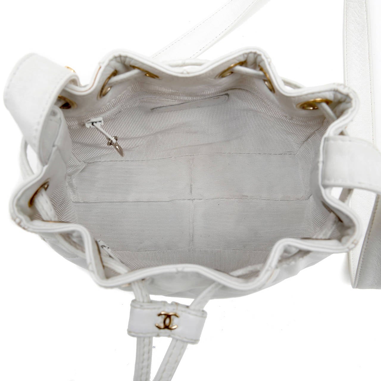 Chanel White Lambskin Small Bucket Bag 2