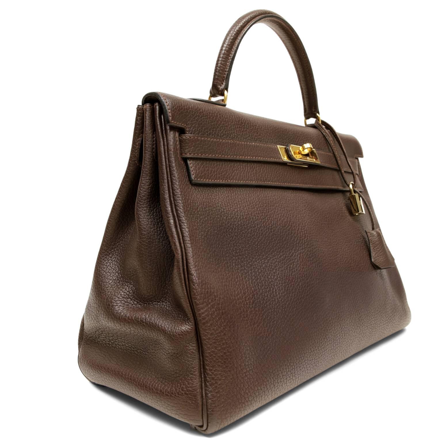 Brown Hermès Chocolate Togo 35 cm Kelly with Gold Hardware