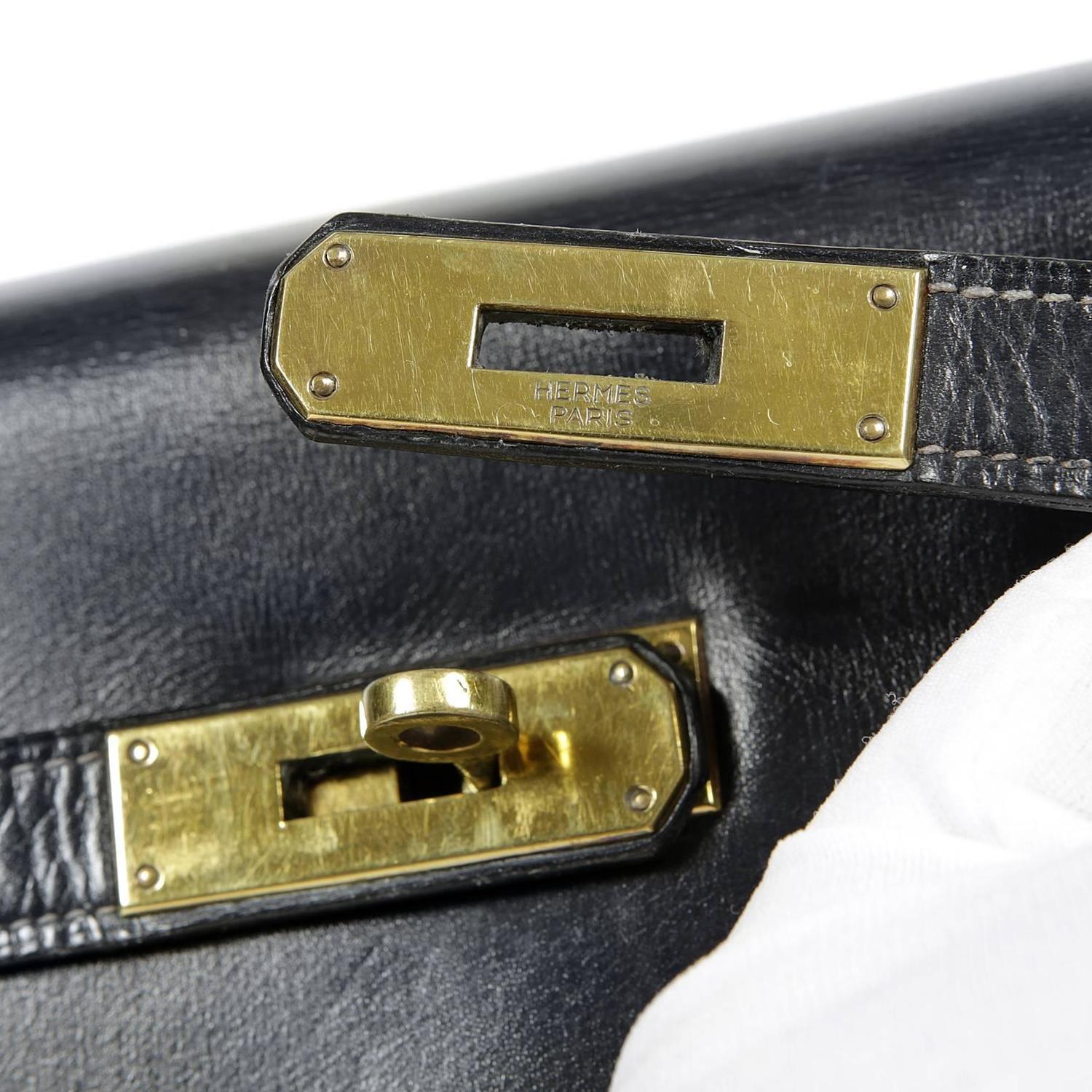 Hermes Navy Blue Box Calf Vintage Kelly- 32 cm For Sale at 1stdibs  