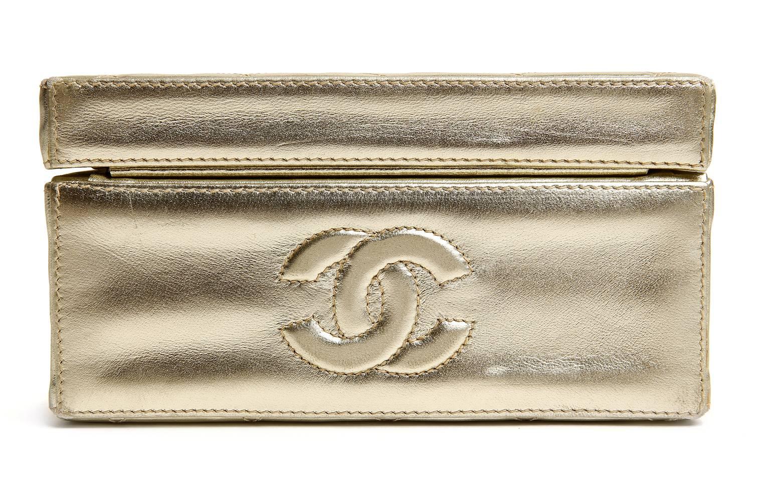 Chanel Platinum Quilted Leather Box Bag In Excellent Condition For Sale In Malibu, CA