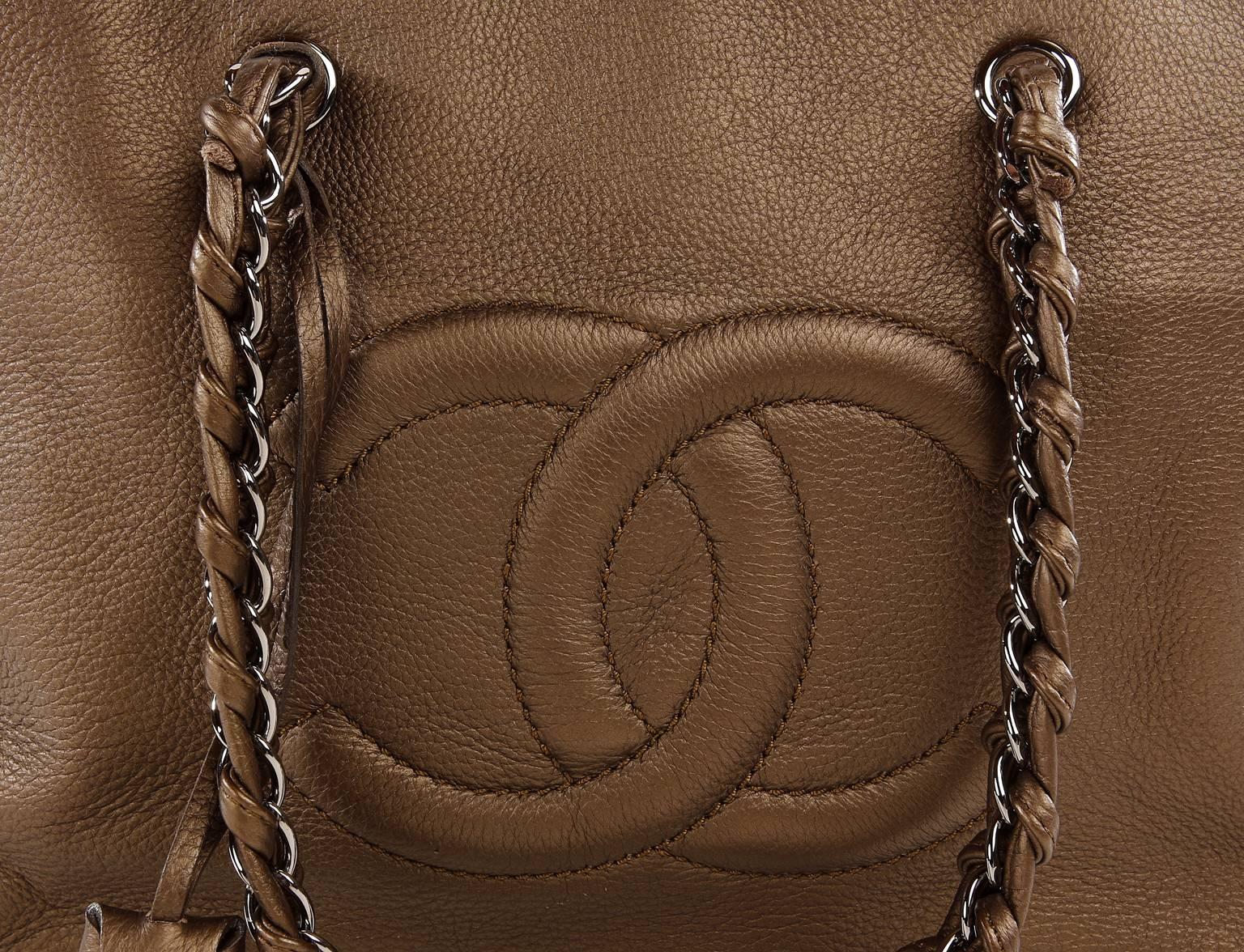 Women's Chanel Bronze Leather Large Bowler Tote Bag For Sale