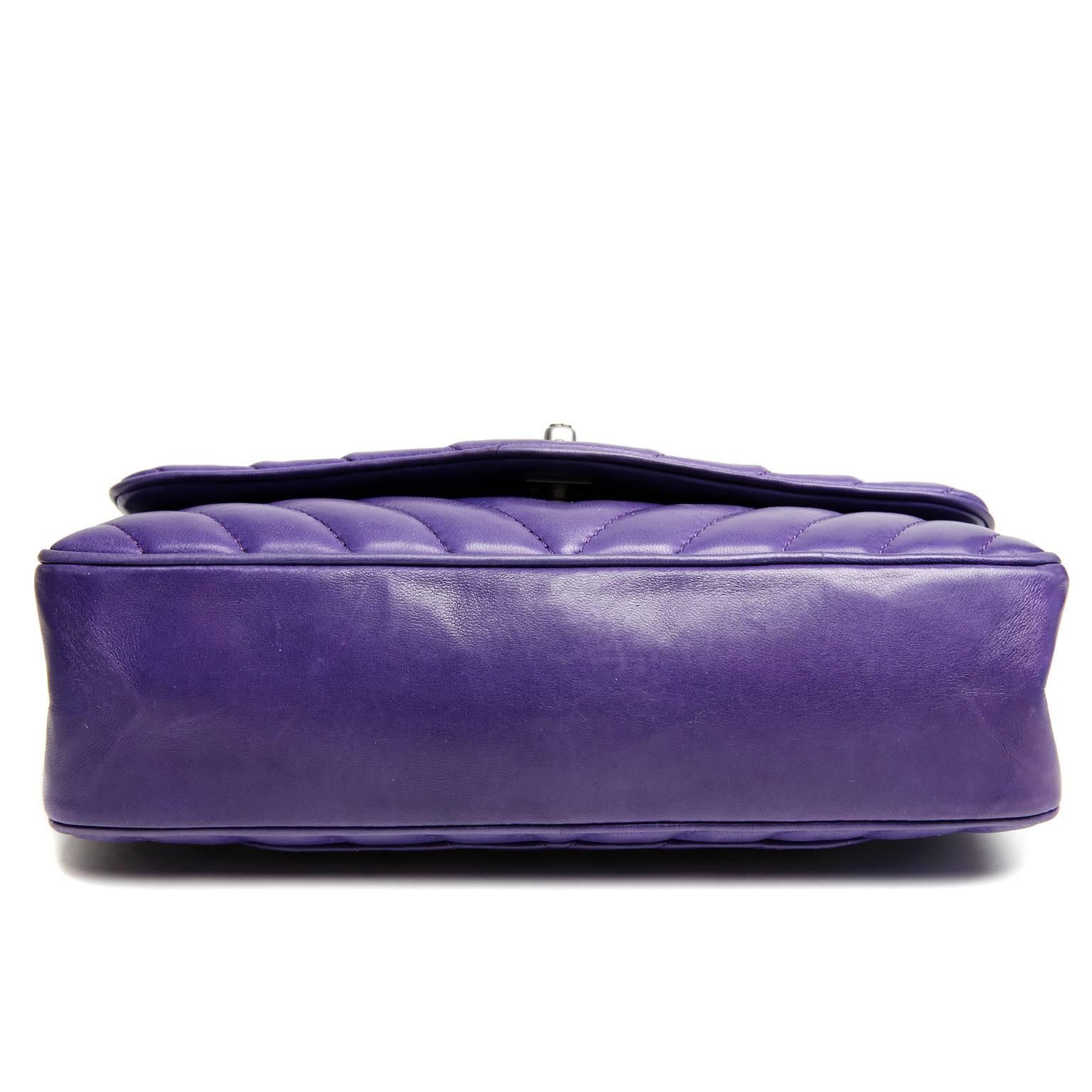 chanel leo bag