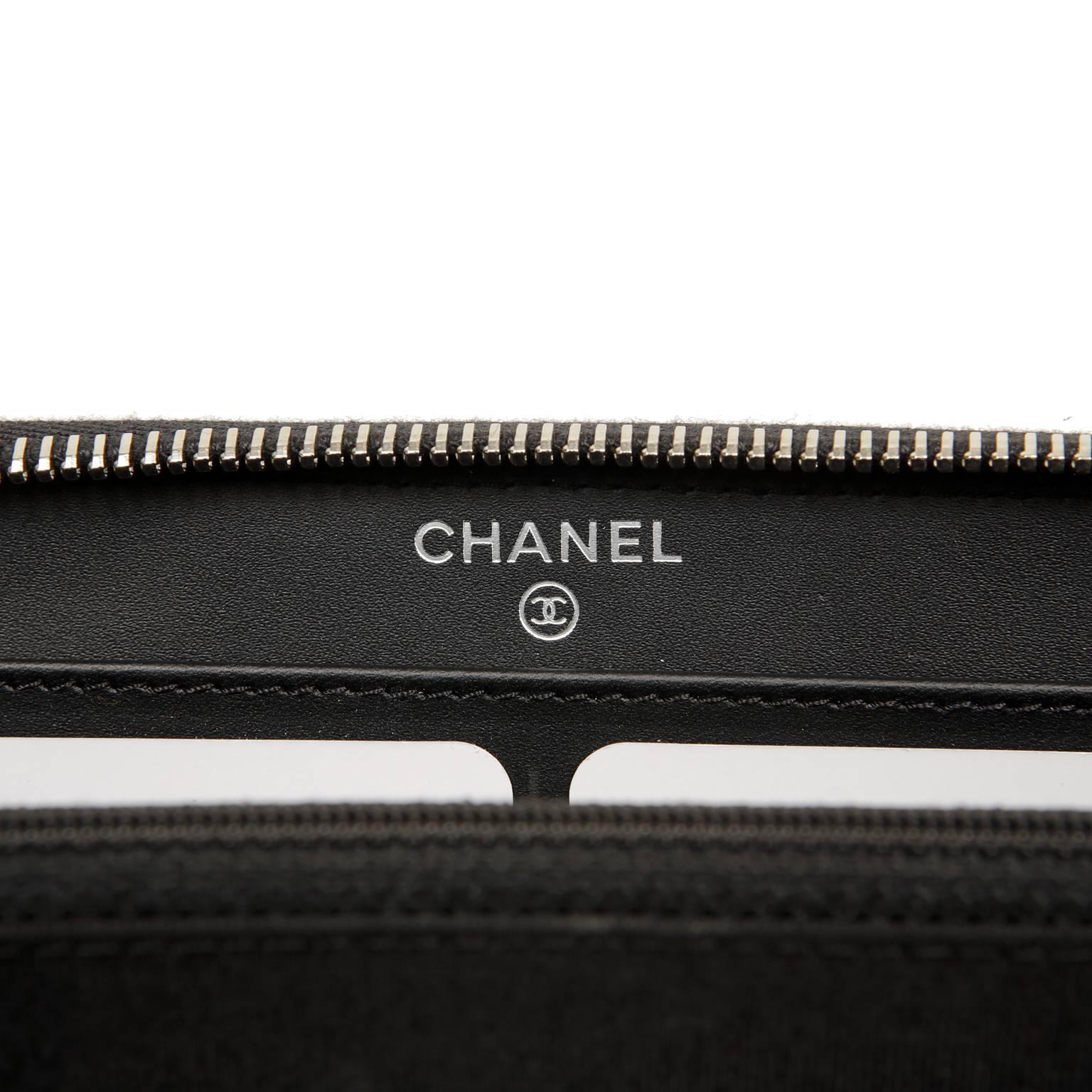 Chanel Black Patent Leather Large Zip Wallet 5