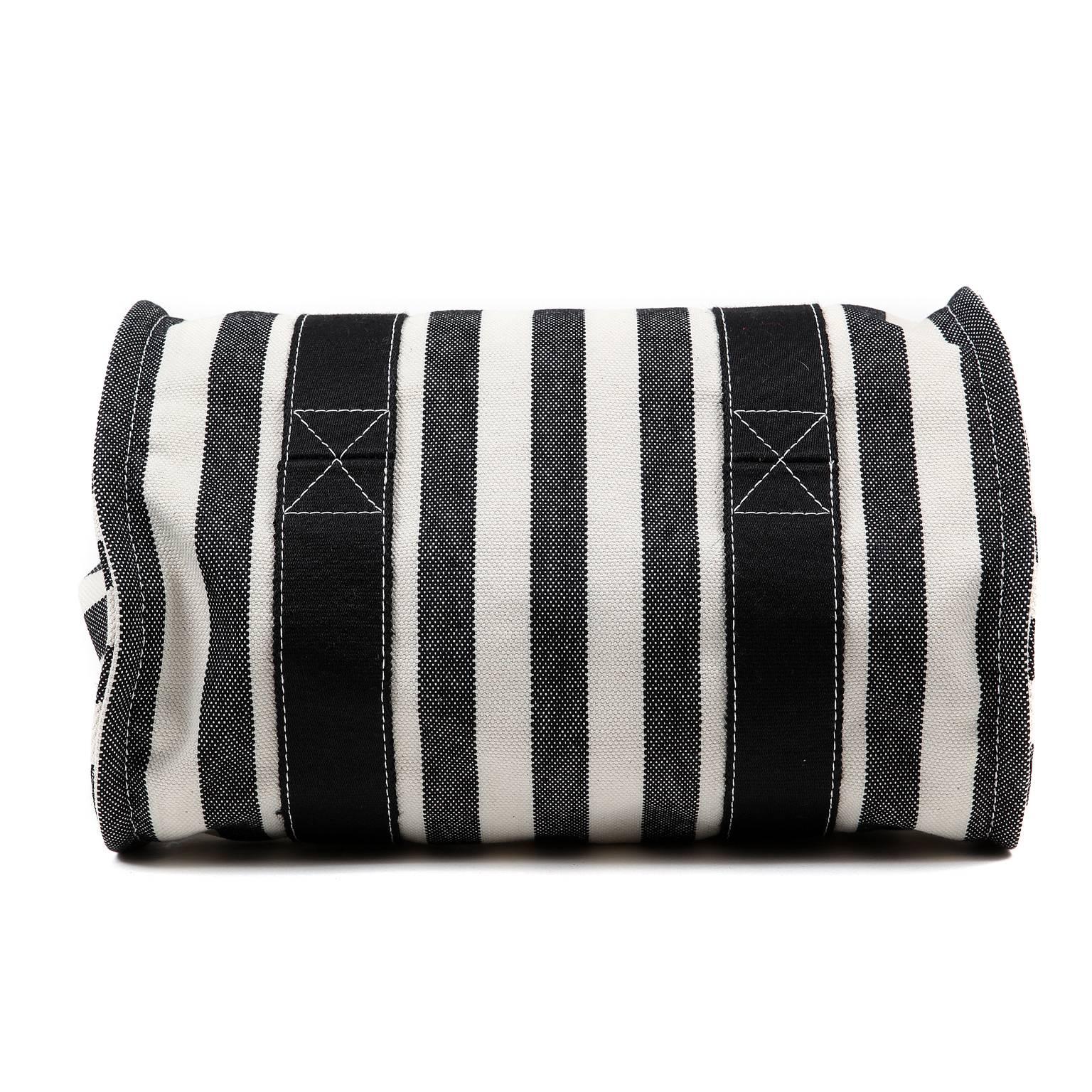 Hermes Black and White Striped Canvas Tote with pochette In Excellent Condition For Sale In Malibu, CA