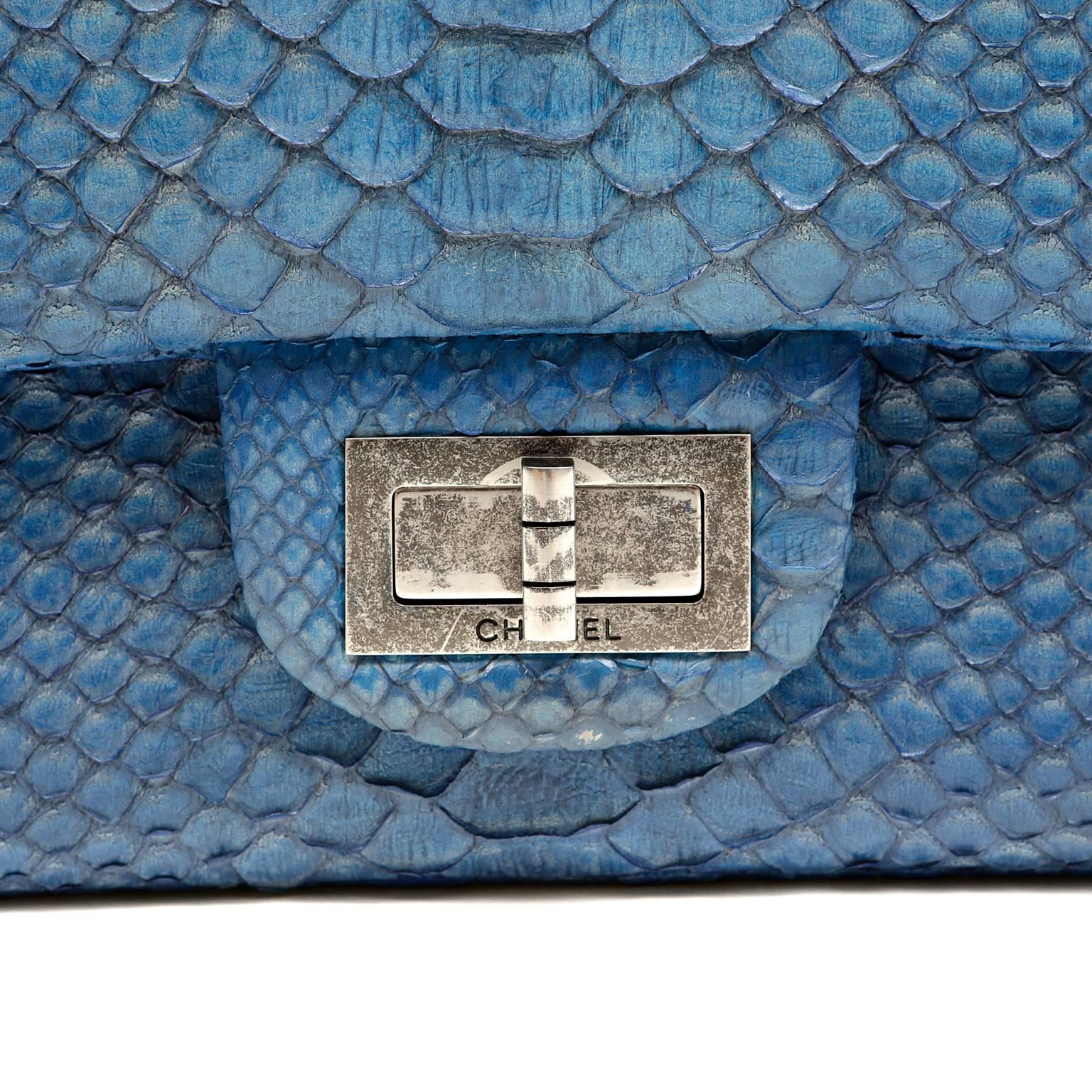 Chanel Blue Grey Python Maxi Shoulder Bag In Excellent Condition For Sale In Malibu, CA