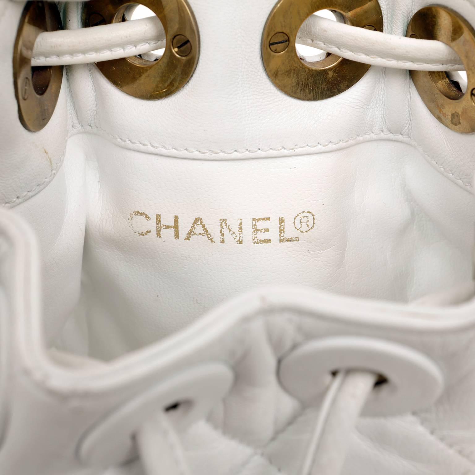 Women's Chanel White Lambskin Bucket Bag with Tortoise Chain