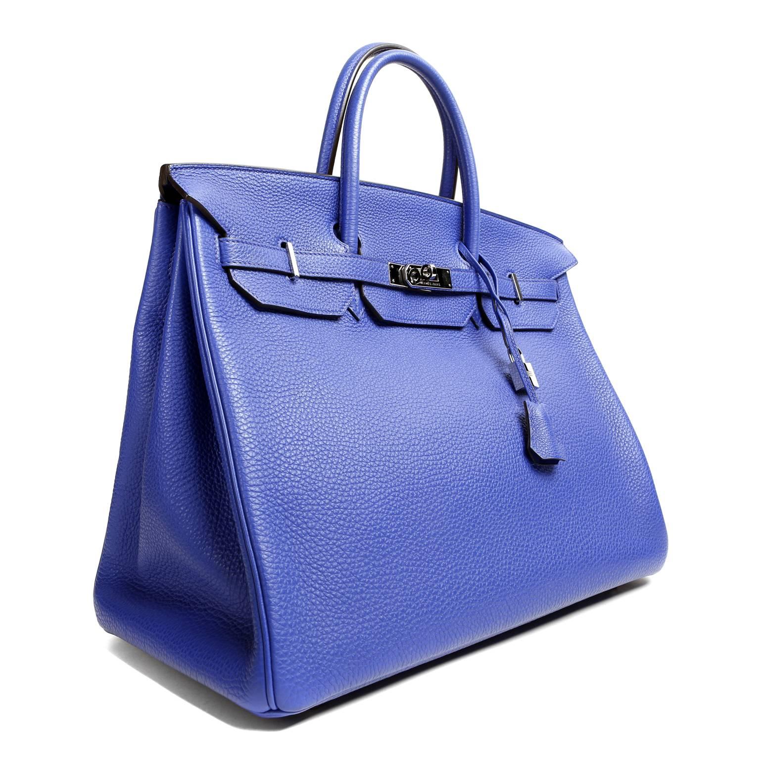 Hermès  Bleu Electrique Togo 40 cm Birkin Bag- PRISTINE
 A brilliant pop of color for any wardrobe in stunning Bleu Electrique Togo.   Truly a must have for blue lovers, Bleu Electrique makes every other color come alive.  
Waitlists exceeding a