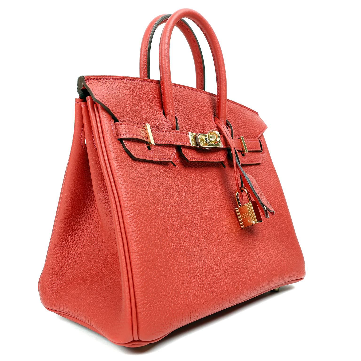 Hermès 25 cm Geranium Red Togo Birkin Bag with Gold HW In New Condition In Malibu, CA