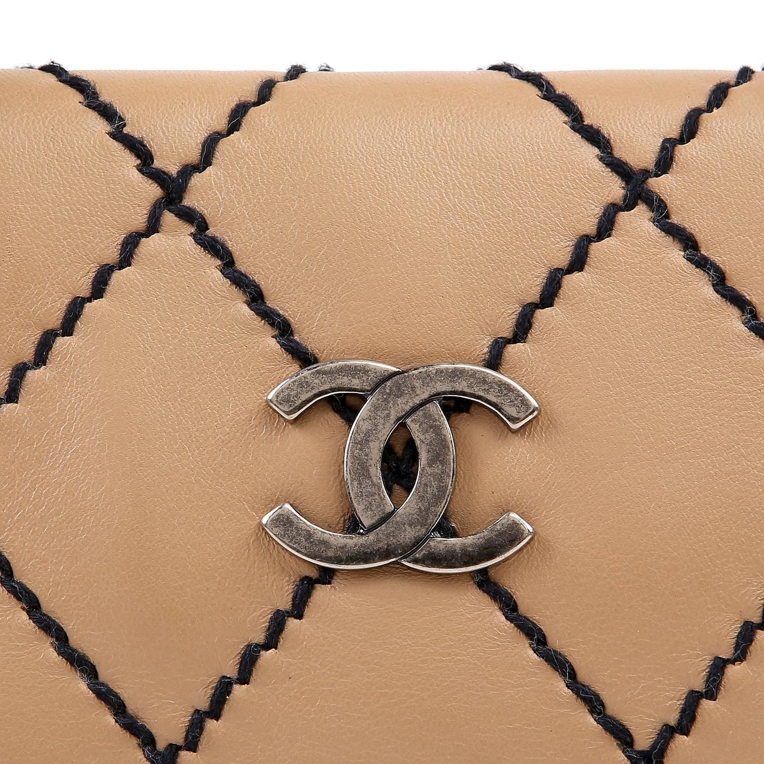 Chanel Beige Leather Tote with Black Top Stitching For Sale 1