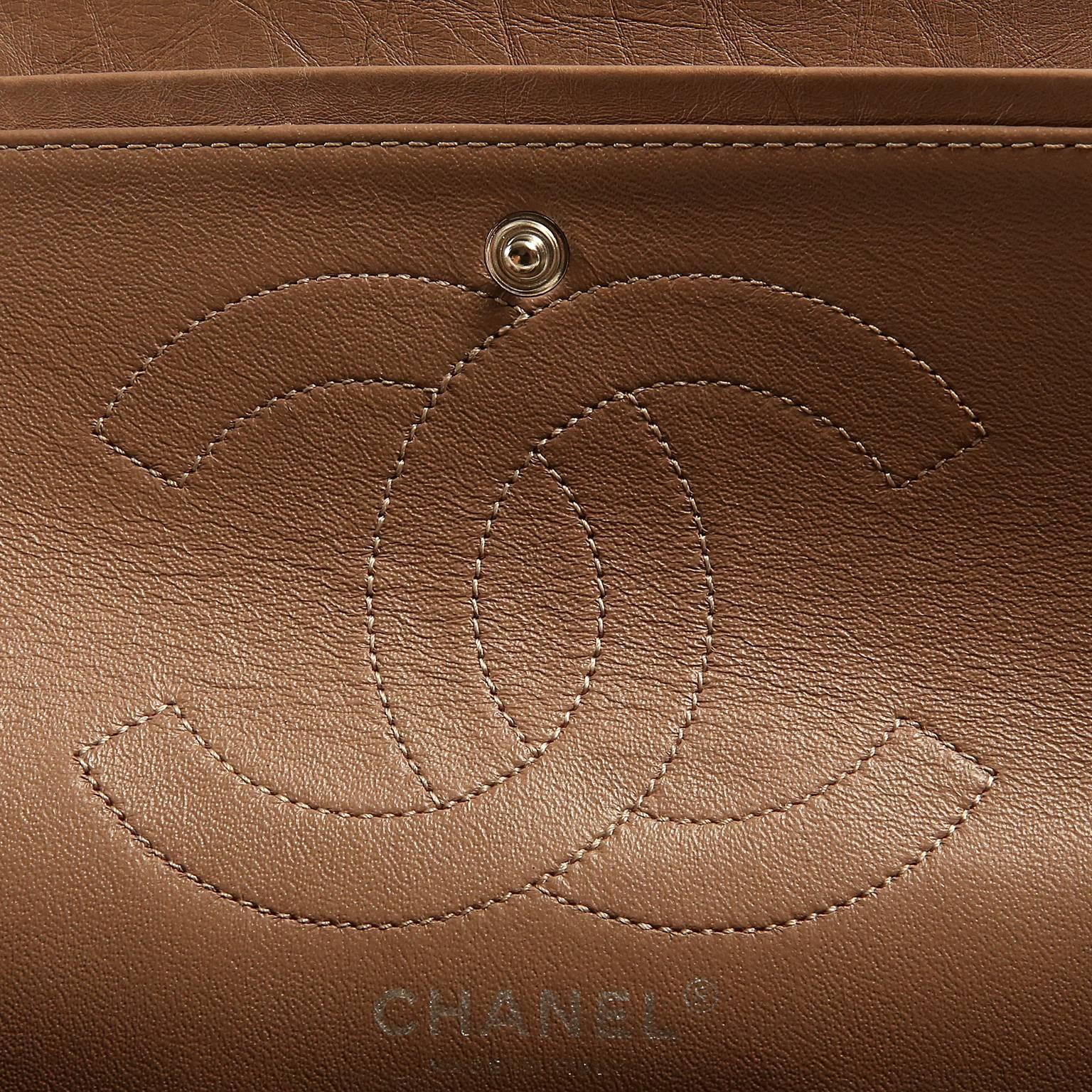 Chanel Camel Distressed Leather Reissue Flap Bag In New Condition In Malibu, CA