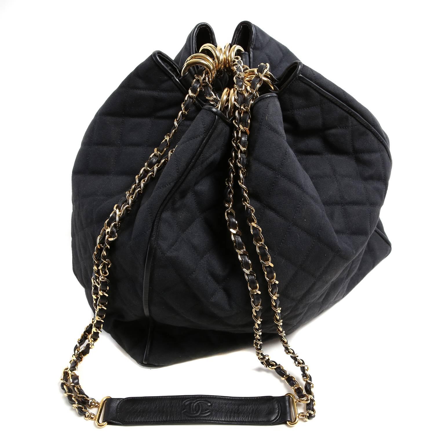 Chanel Black Quilted Canvas Drawstring Shoulder Bag In Excellent Condition In Malibu, CA
