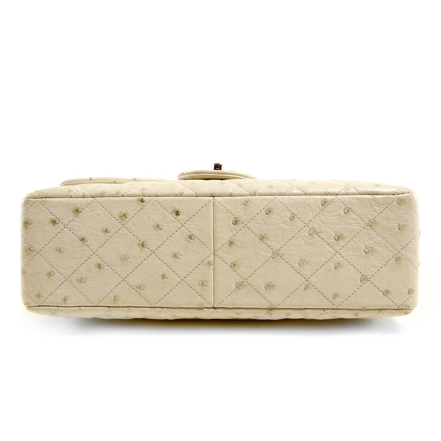 Chanel  Ivory Ostrich Maxi Flap Shoulder Bag In Excellent Condition In Malibu, CA
