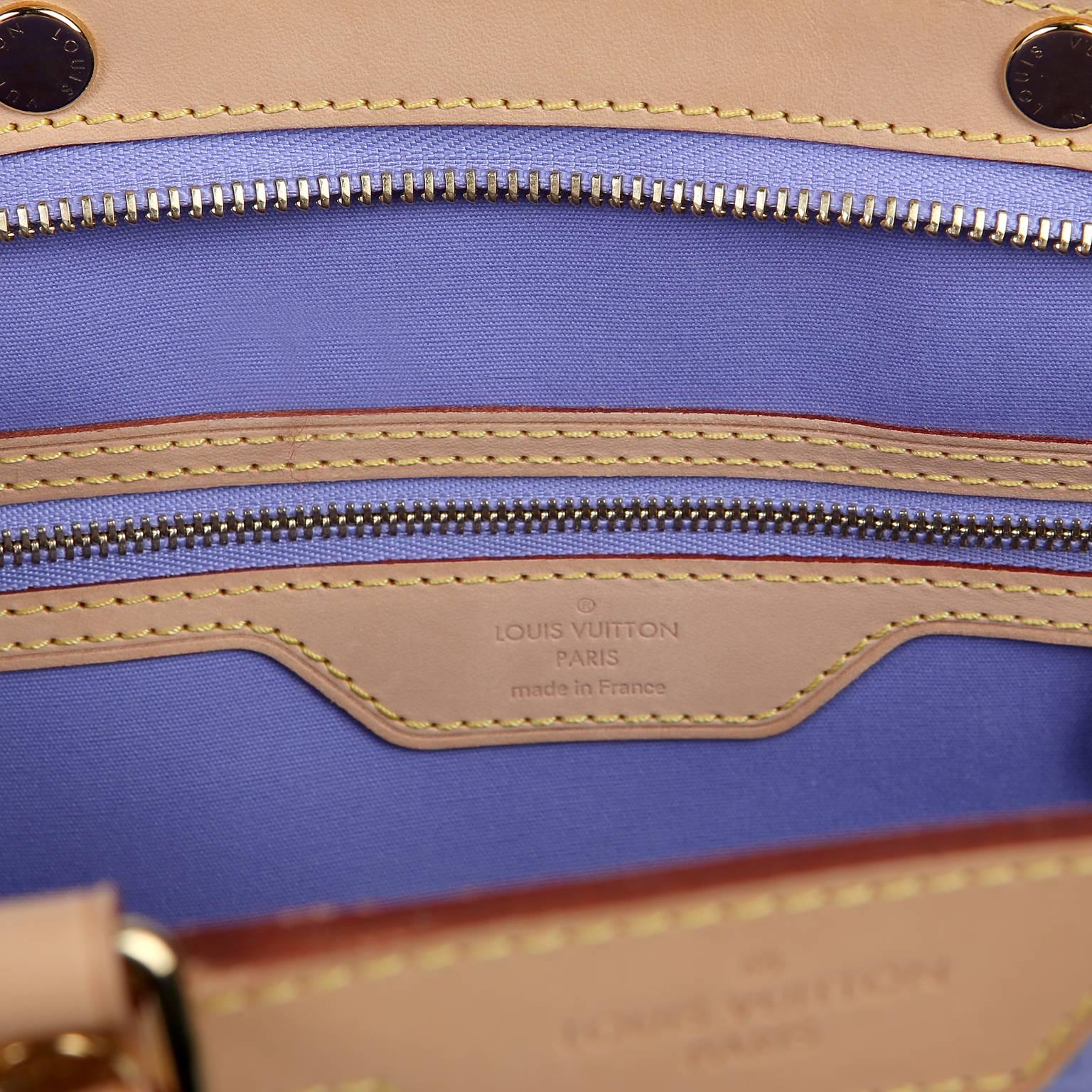 Louis Vuitton Lavender Monogram Vernis Leather Brea MM For Sale 4