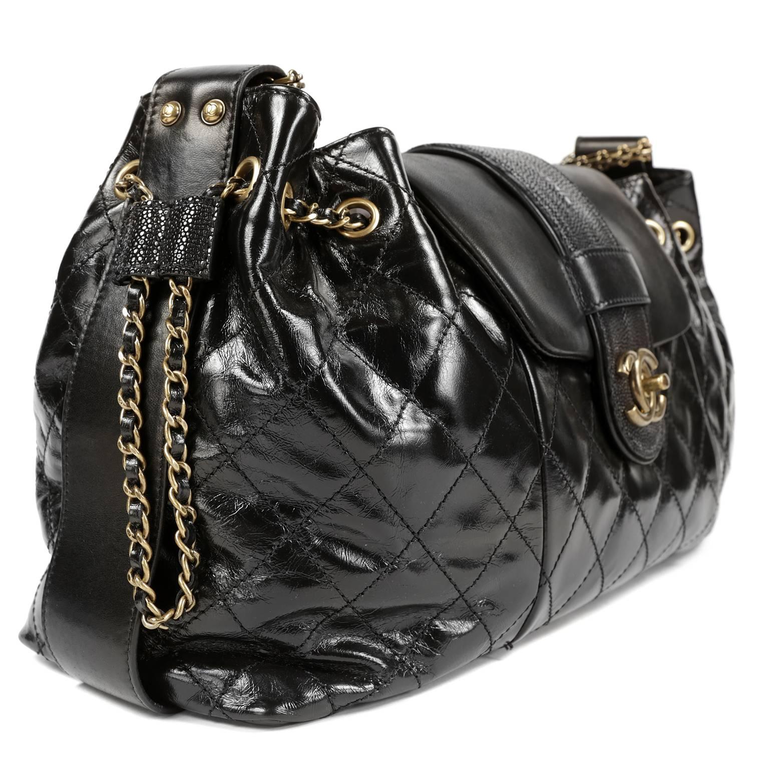 Chanel Black Calfskin and Stingray Accordion Bag In New Condition For Sale In Malibu, CA
