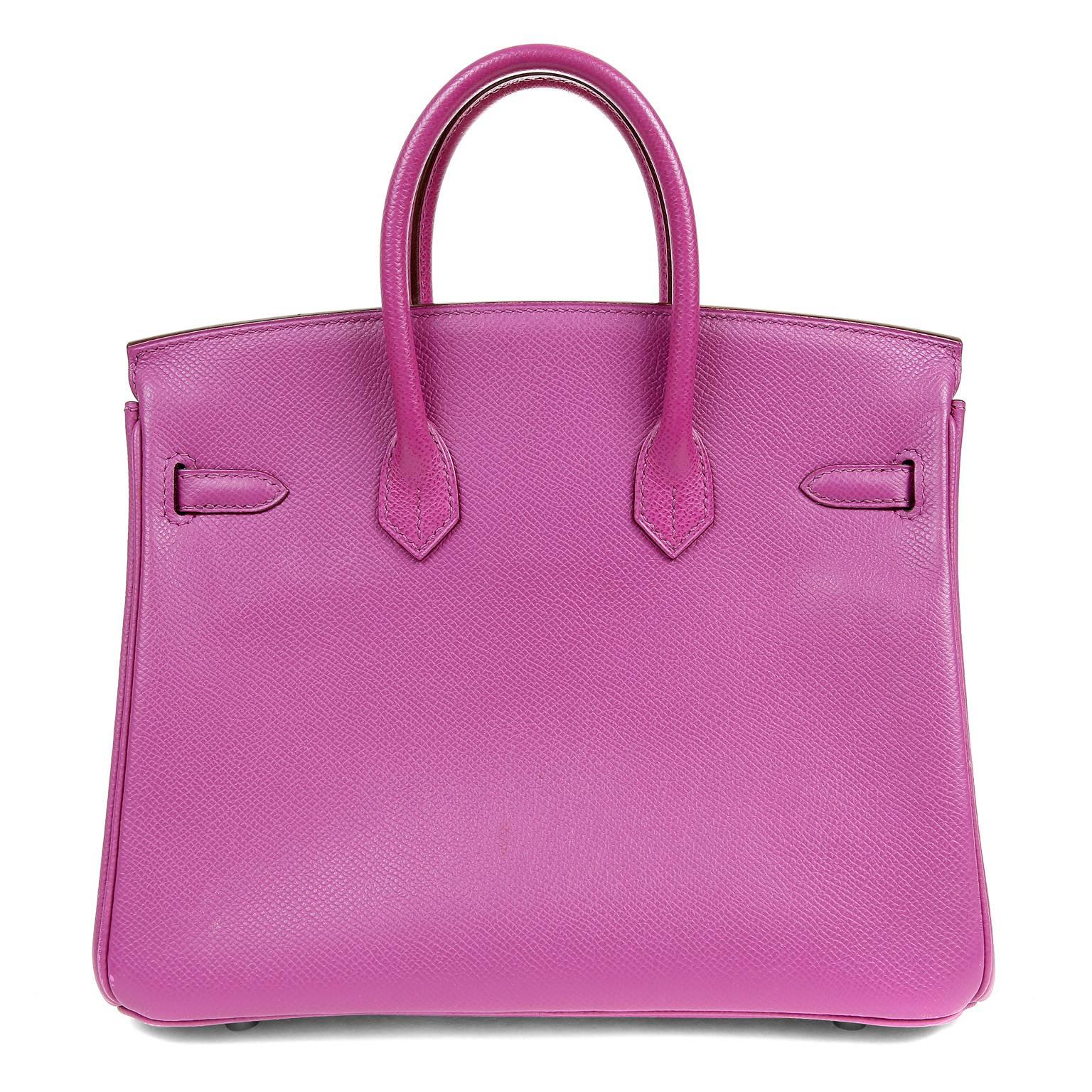 Hermès Anemone Epsom 25 cm Birkin- EXCELLENT condition
  Considered the ultimate luxury item, the Hermès Birkin is stitched by hand. Waitlists are commonplace.   Anemone is a stunning pop color; a must have for purple lovers.

 Epsom leather is