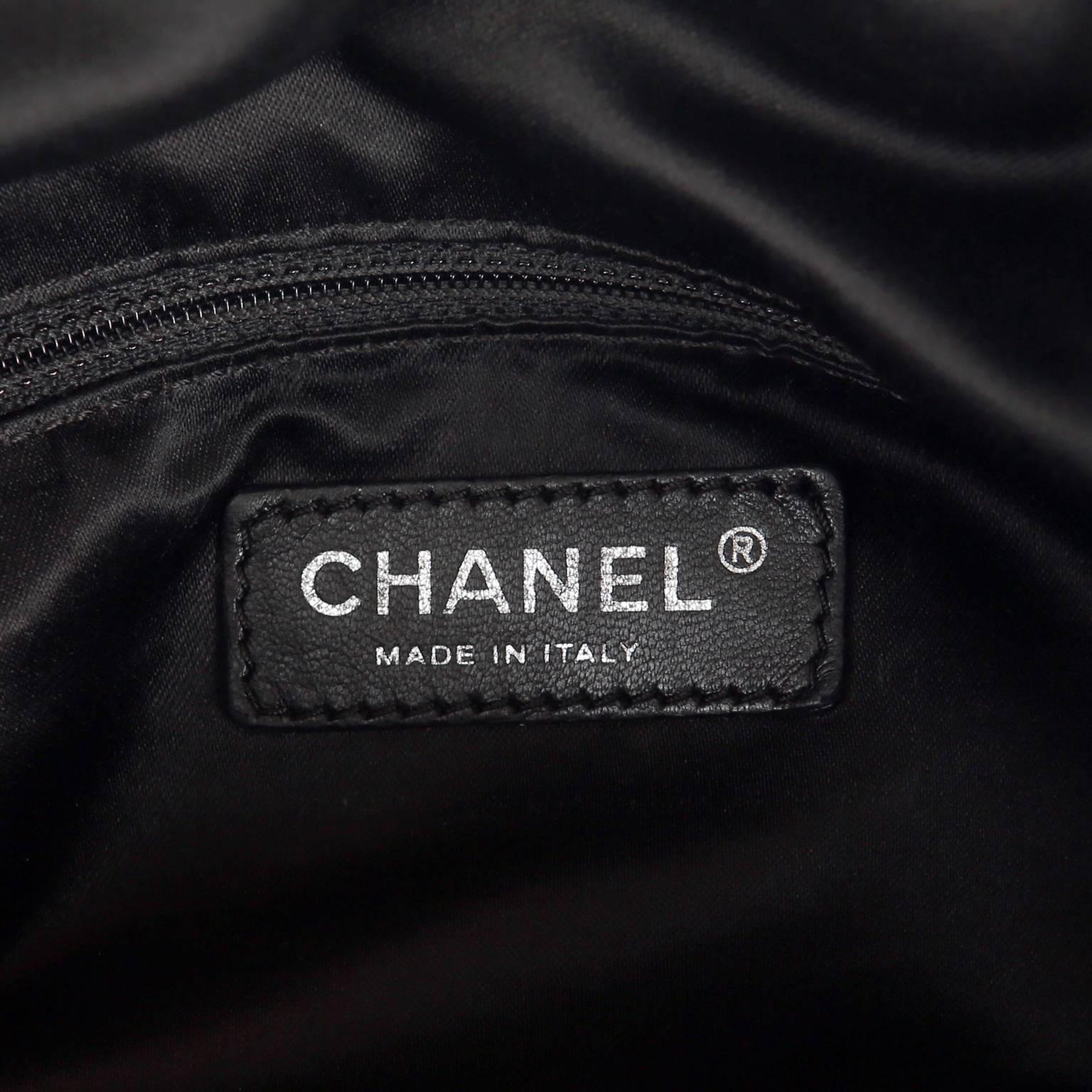 Chanel Black Leather Hidden Chain Hobo 5