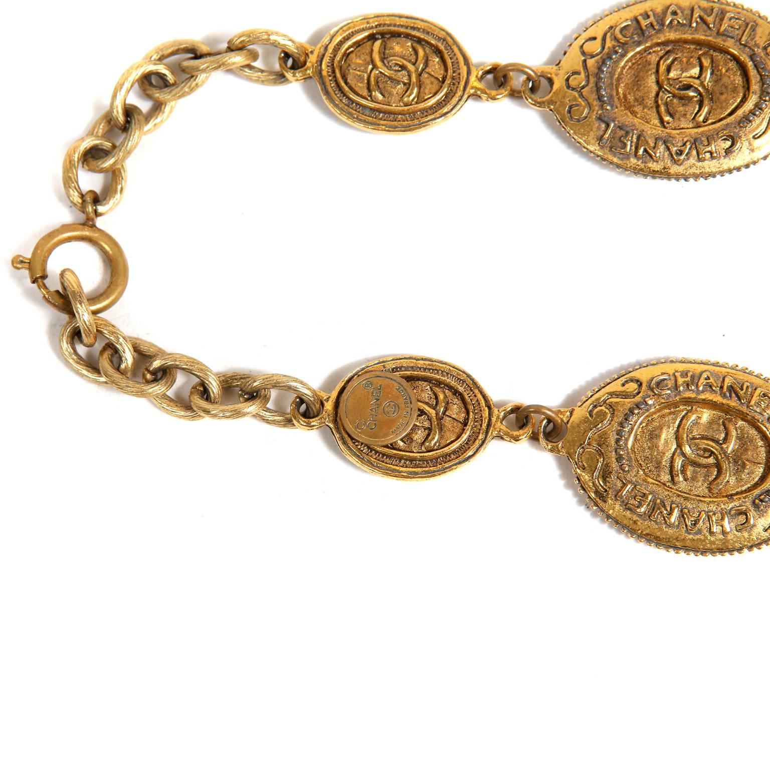 Chanel Oval Coin Necklace 3