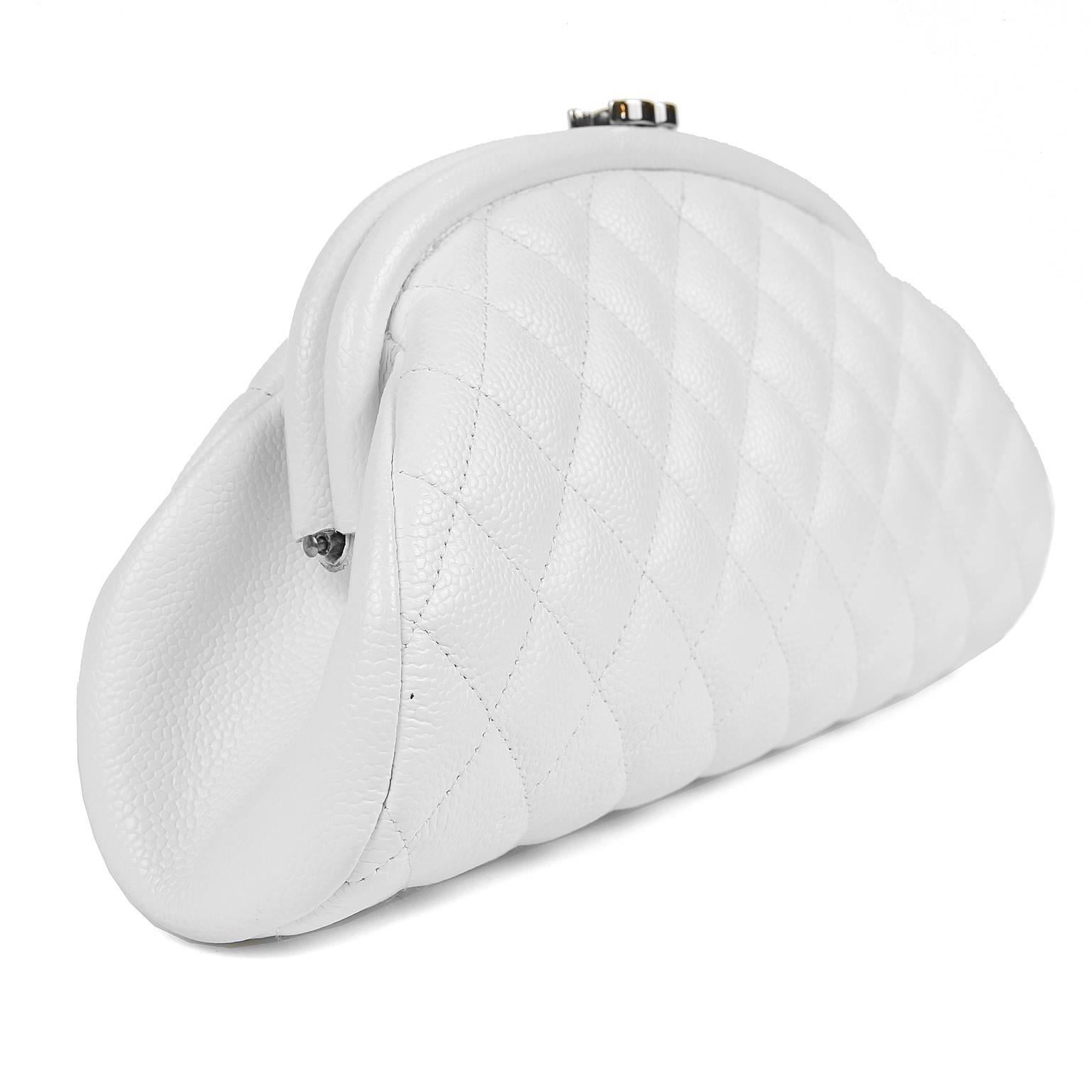 Chanel White Caviar Timeless Clutch- PRISTINE
The simple and elegant design imbues any ensemble with style and can be worn with virtually anything.  
Durable and textured white caviar leather is quilted in signature Chanel diamond stitched pattern. 