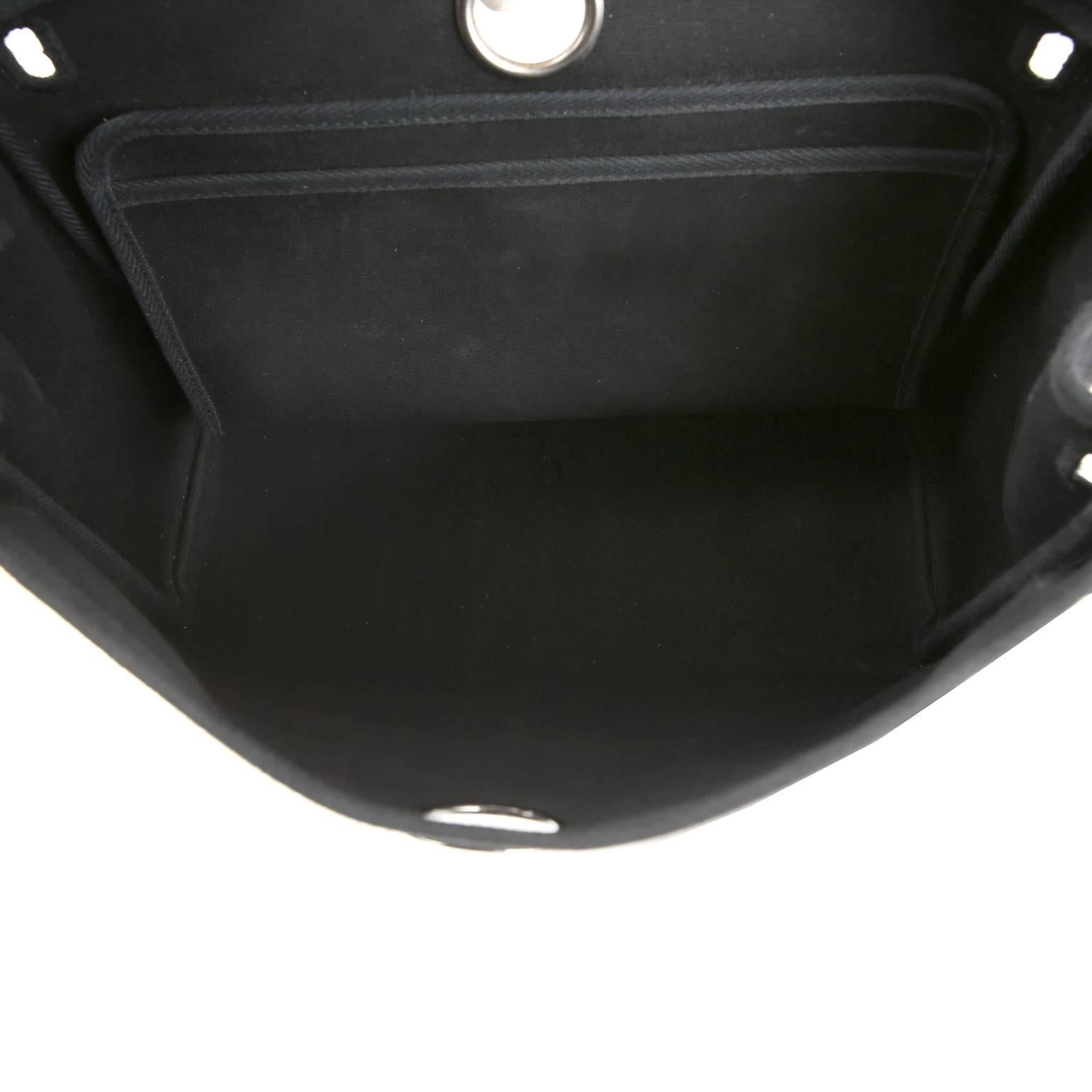 Hermès Black Toile Her Shoulder Bag 5