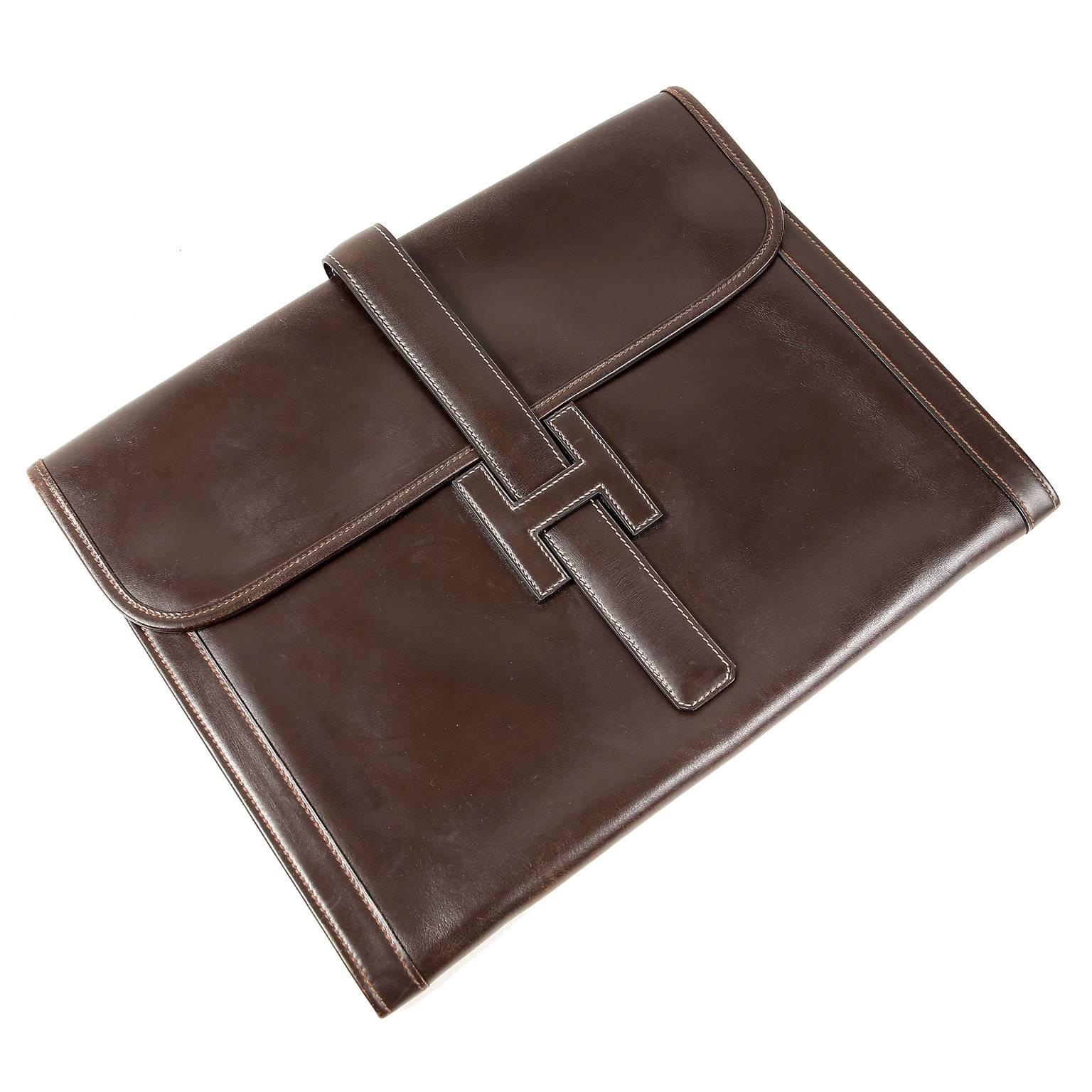 Hermès Espresso Box Calf Jumbo Jige Clutch In Excellent Condition For Sale In Malibu, CA