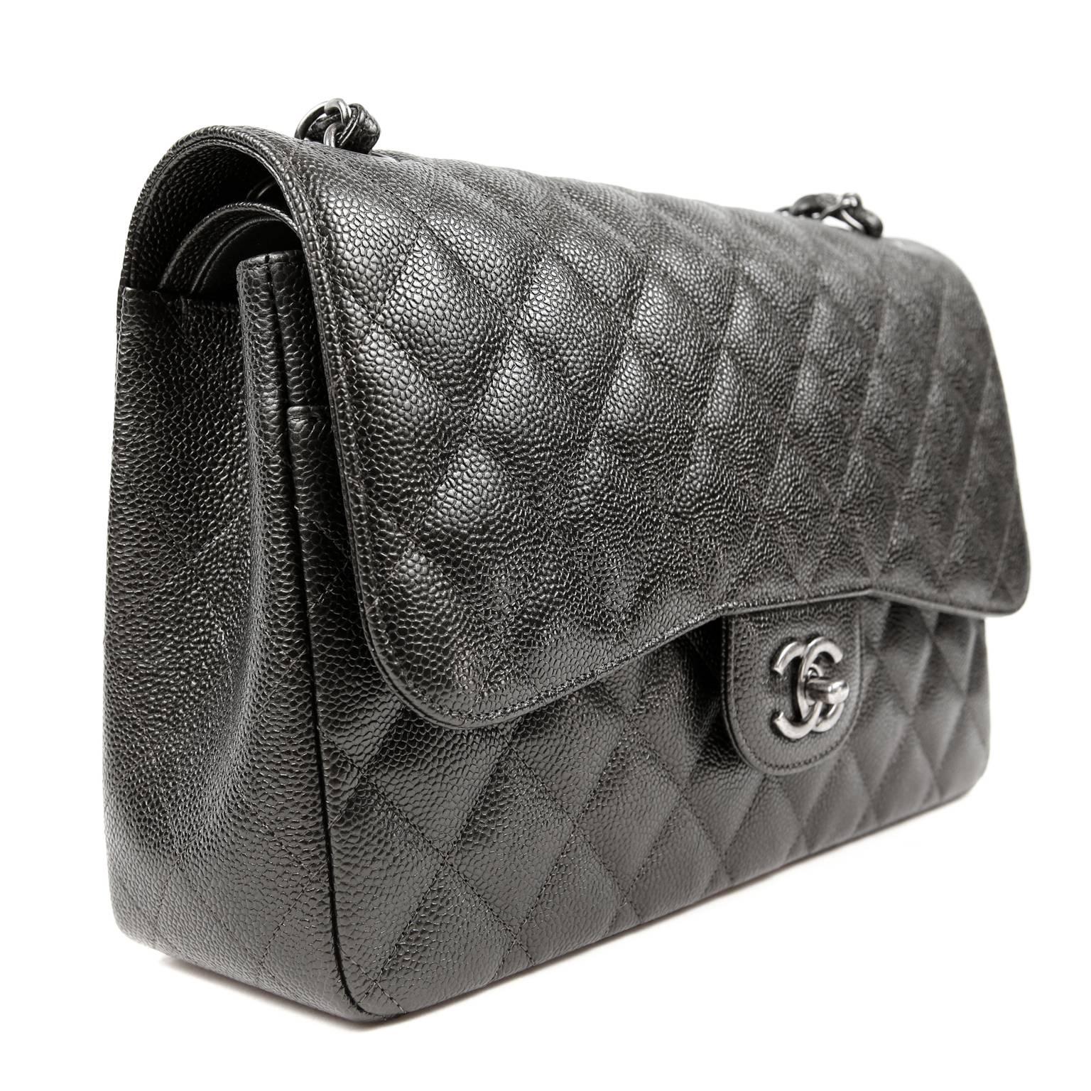 chanel caviar jumbo double flap