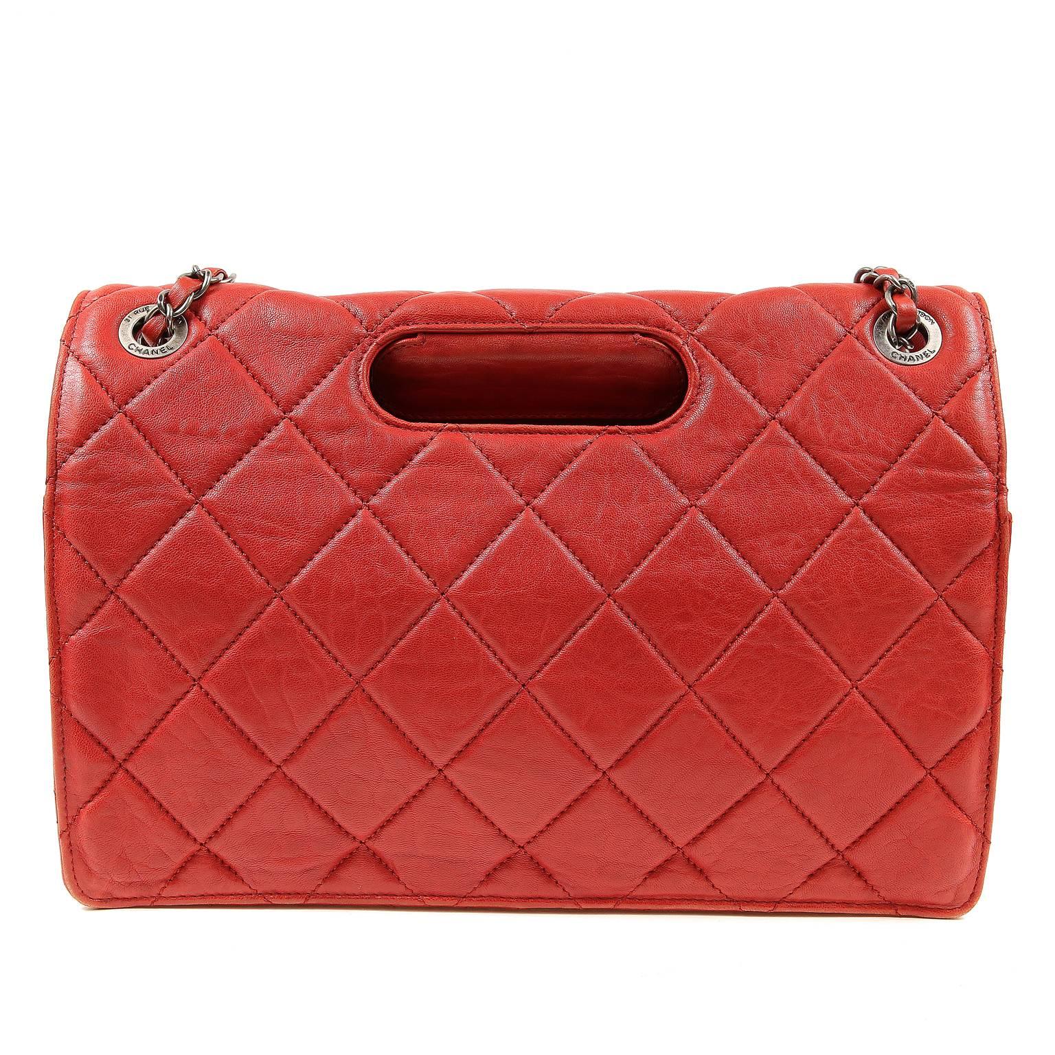 Chanel Red Lambskin Hand Held Flap Bag- PRISTINE
 From the 2011 Paris Byzance collection, it may be carried as a clutch or on the shoulder in the classic style. 

Lipstick red lambskin is quilted in signature Chanel diamond stitched pattern. 