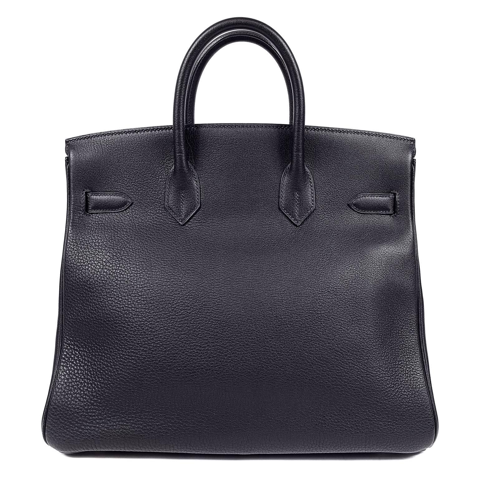 Hermès Indigo Togo 32 cm HAC- MINT condition!!!
 Considered the ultimate luxury item the world over and hand stitched by skilled craftsmen, wait lists of a year or more are commonplace for Hermès bags. The HAC (Haut a Courroies or “high belts” bag)