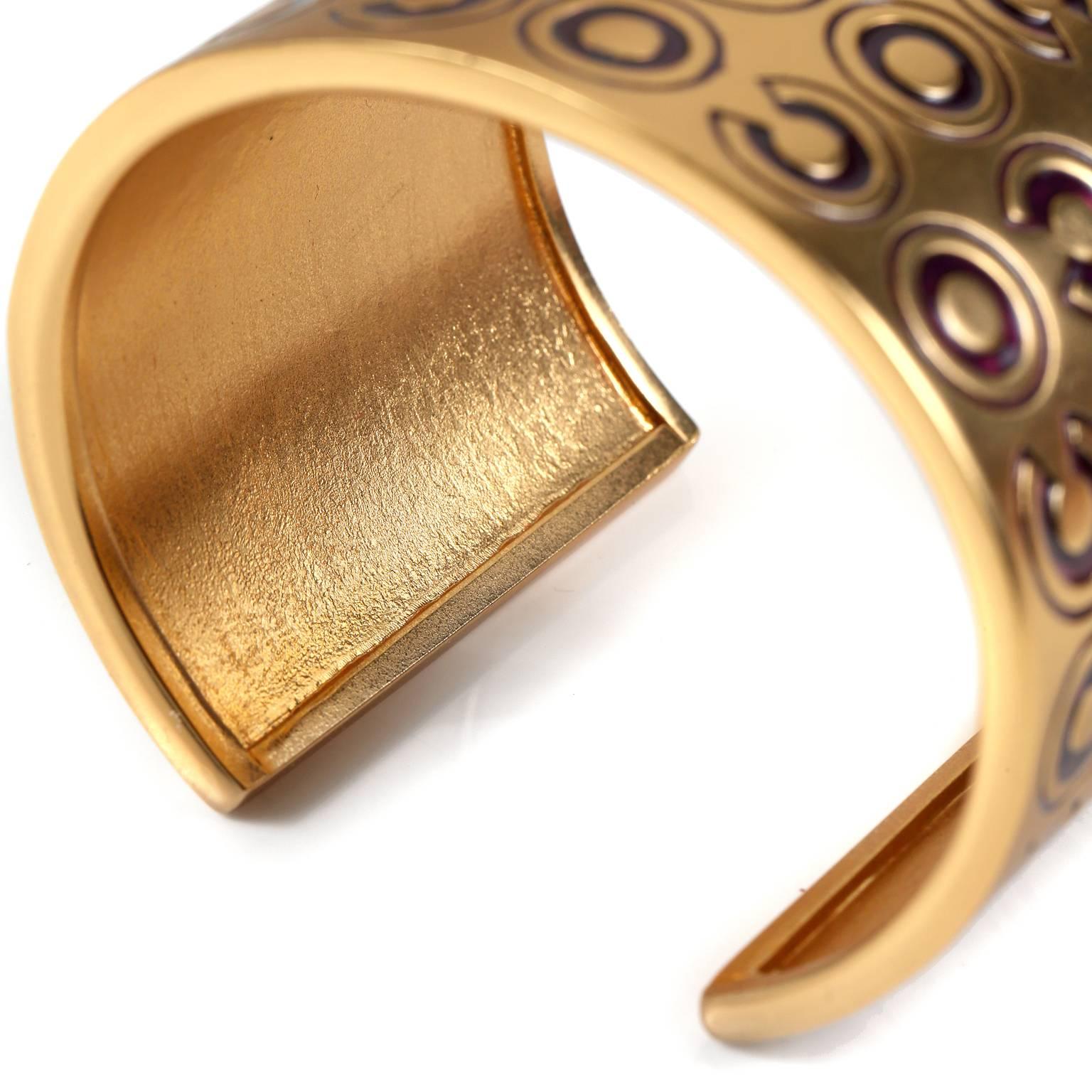 Women's Chanel COCO Gold Cuff Bracelet For Sale