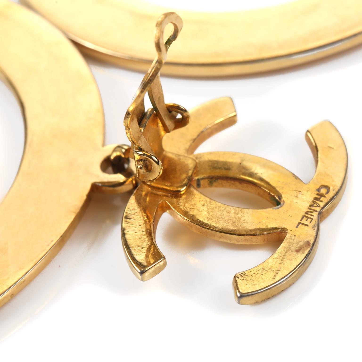 Chanel Gold CC Hoop Clip On Earrings In Excellent Condition In Malibu, CA