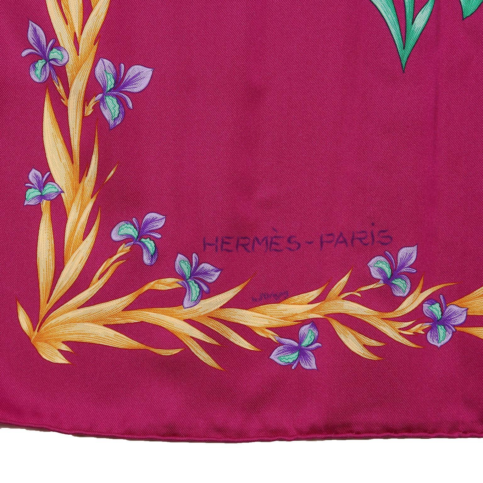 Hermes Cheval Fleuri 90 cm Silk Scarf- Fuchsia In New Condition For Sale In Malibu, CA