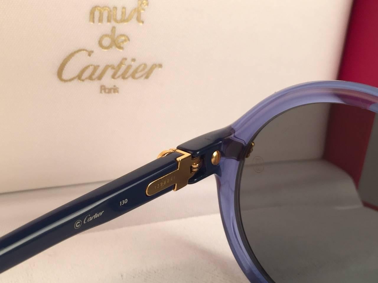 Women's or Men's New Cartier Cabriolet Round Translucent Blue & Gold 49MM 18K Sunglasses France