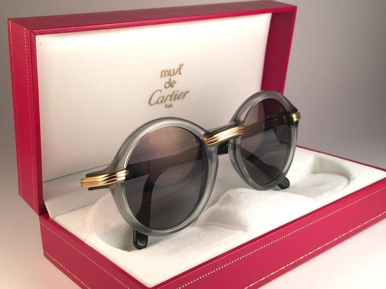 New Cartier Cabriolet Round Jade and Gold 49MM 18K Gold Sunglasses ...
