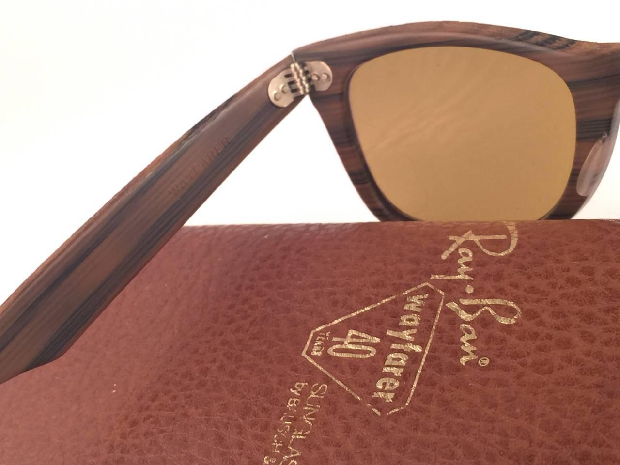 New Ray Ban The Wayfarer Woodies Dark Tiki Edition Collectors USA 80's Sunglasse In New Condition In Baleares, Baleares