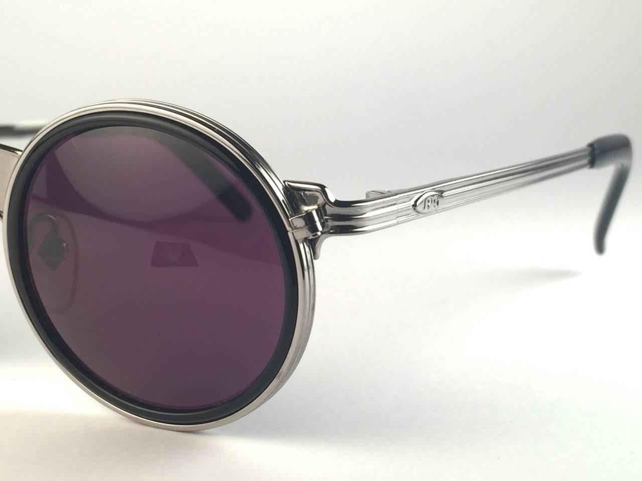 New Jean Paul Gaultier 56 3272 Round Silver Black Inserts Grey Lens 1990's Japan In New Condition In Baleares, Baleares