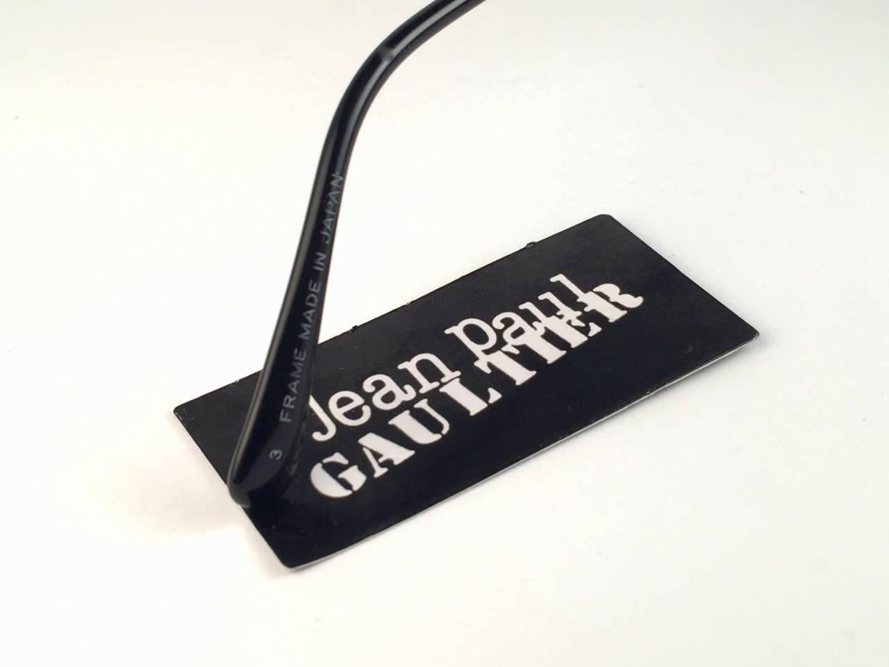 New Jean Paul Gaultier 56 9171 Round Black Foldable Collectors Item 1990's Japan For Sale 3