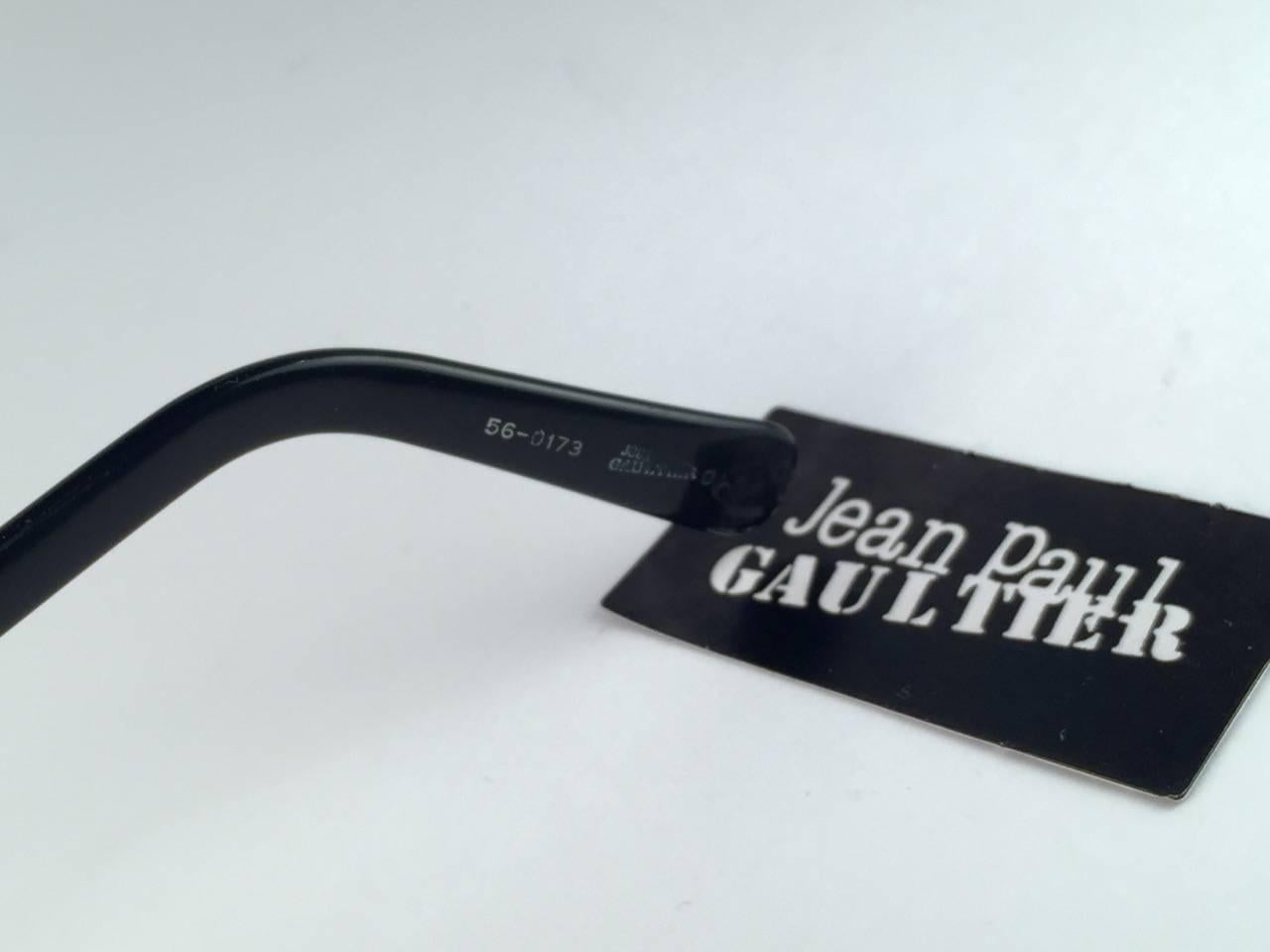 New Jean Paul Gaultier 56 0173 Eiffel Tower Inserts Collector Item 1990's Japan  In New Condition In Baleares, Baleares