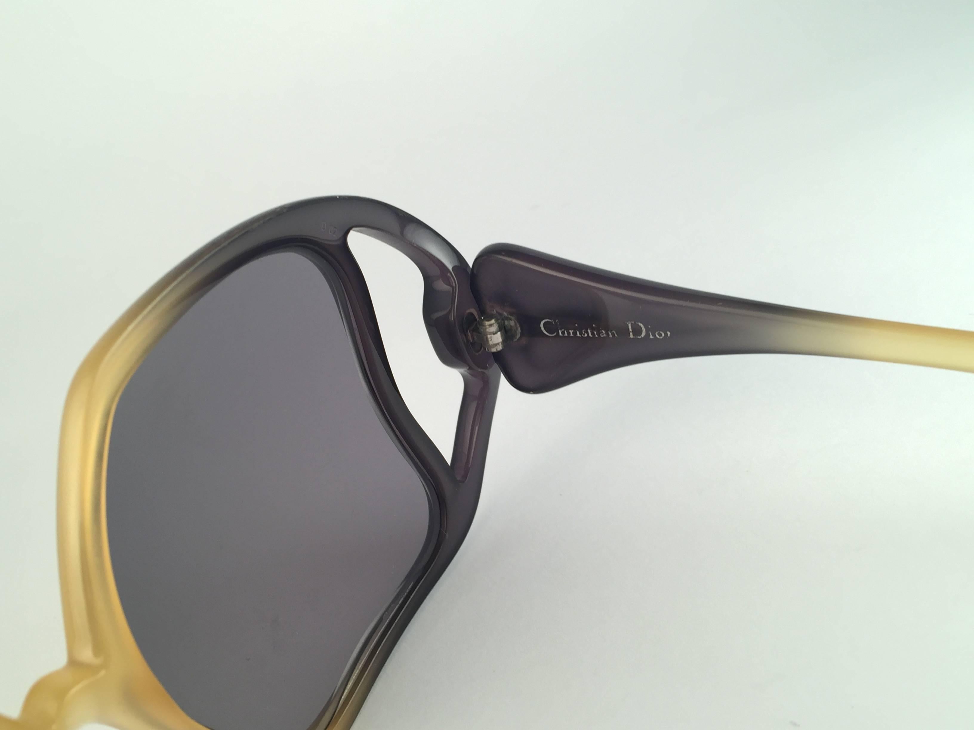 Vintage Christian D02 Avant Garde Two Tone Optyl Sunglasses Germany In Excellent Condition In Baleares, Baleares
