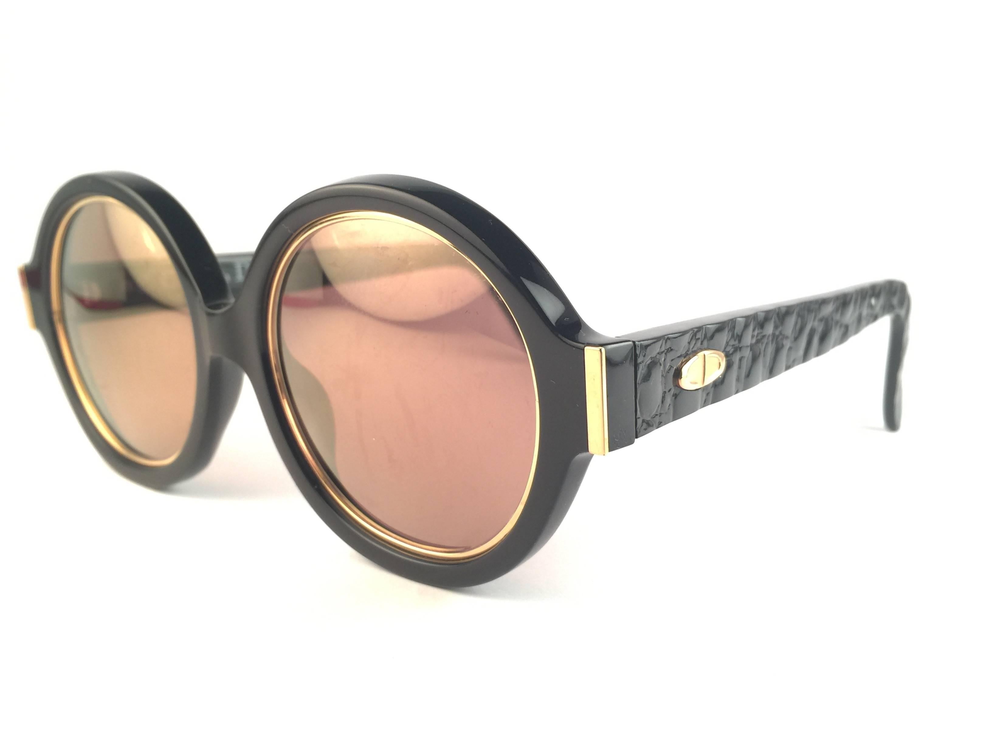 New Vintage Christian Dior 2446 90 Patent Black Round Optyl Sunglasses In New Condition In Baleares, Baleares