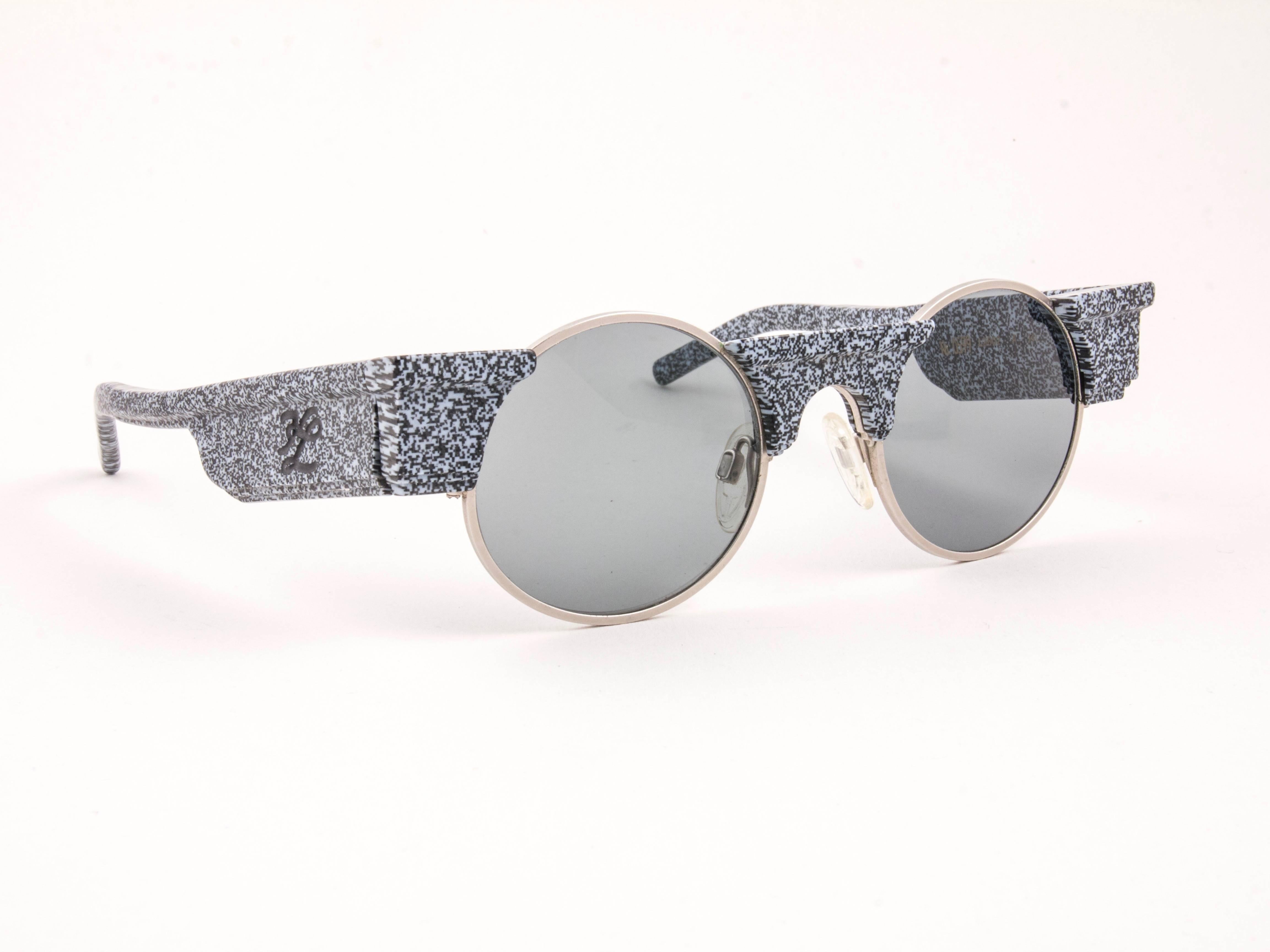 Neu Vintage Karl Lagerfeld Runde graue Marmor 80er Jahre Made In Germany Sonnenbrille (Grau)