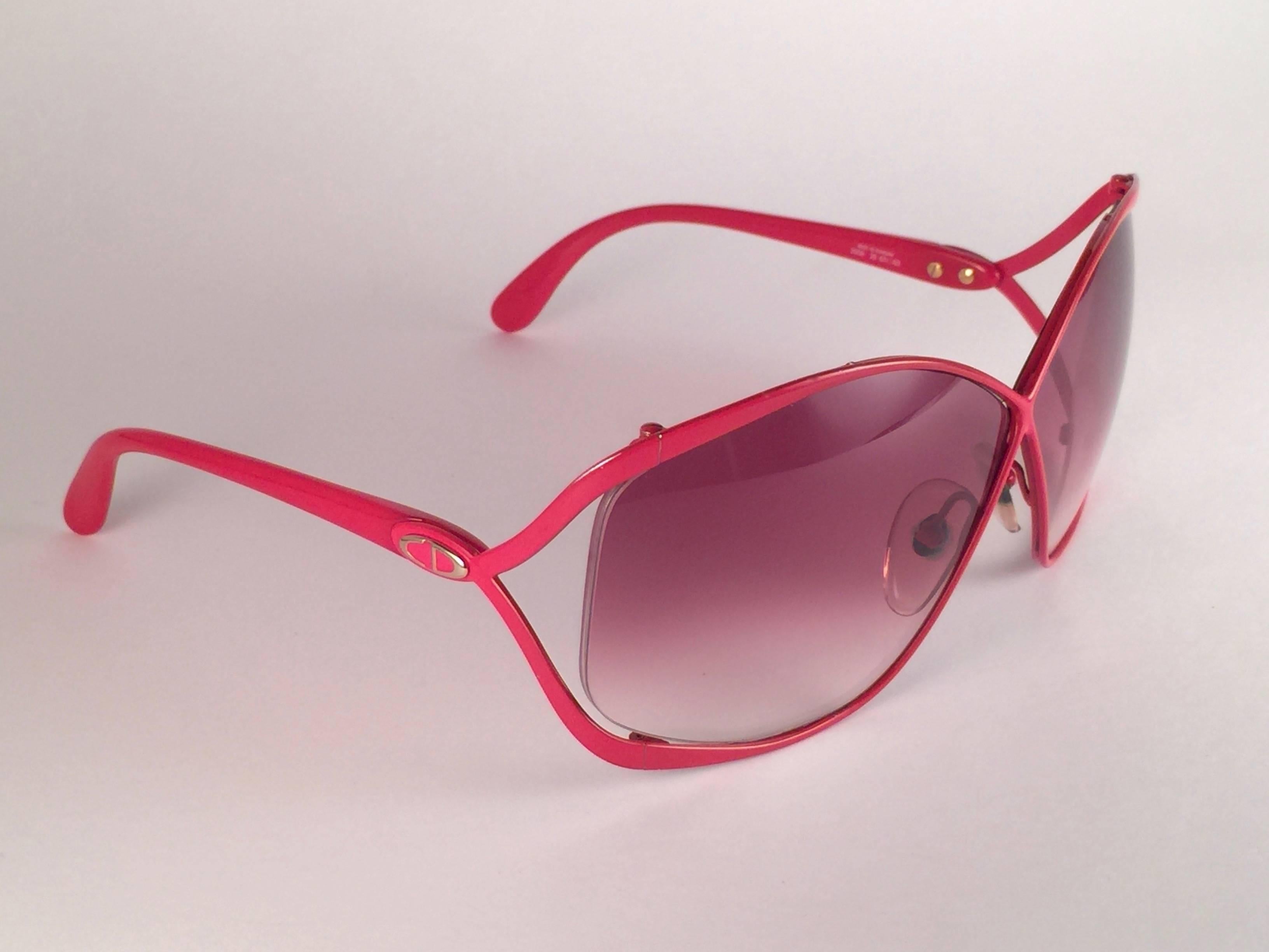 red rose sunglasses